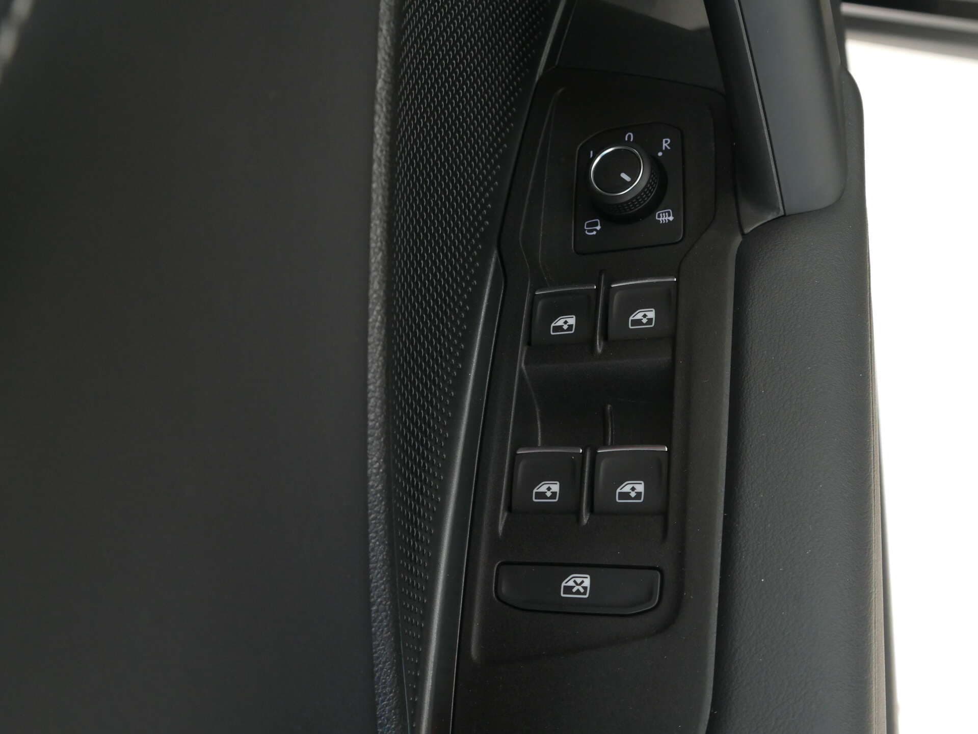 VOLKSWAGEN Tiguan, photo 15 sur 17