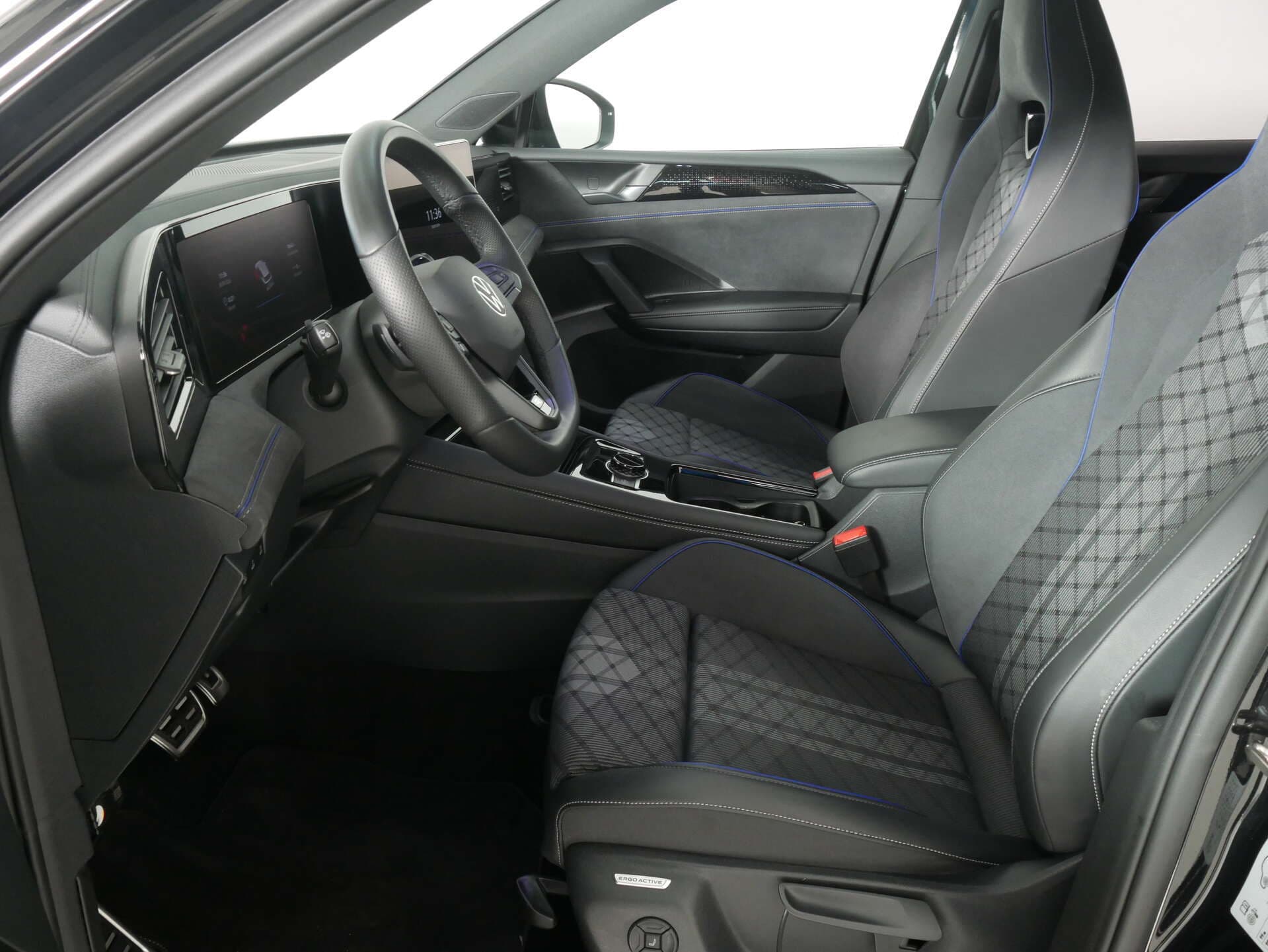 VOLKSWAGEN Tiguan, photo 9 sur 17