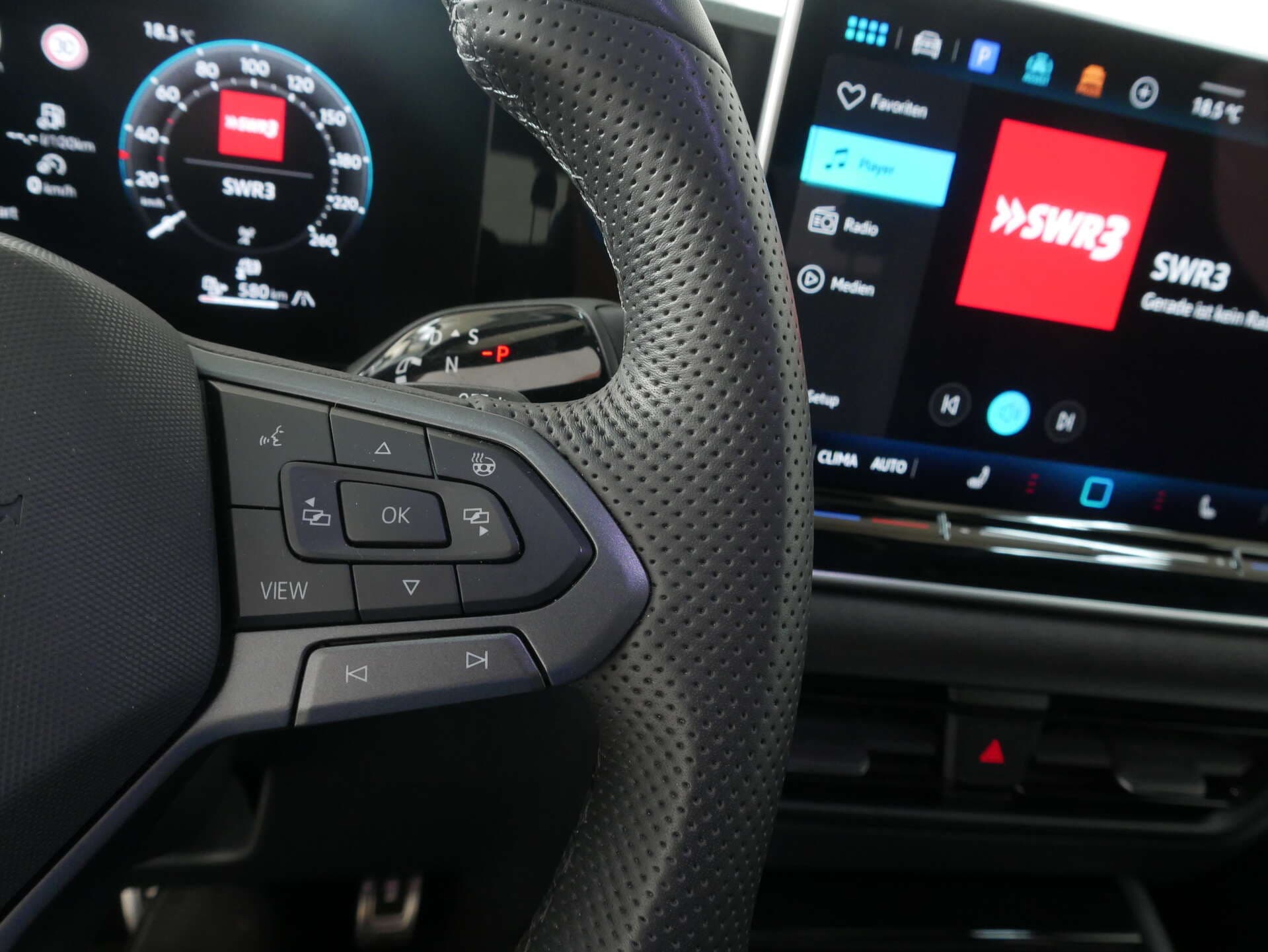 VOLKSWAGEN Tiguan, photo 14 sur 17