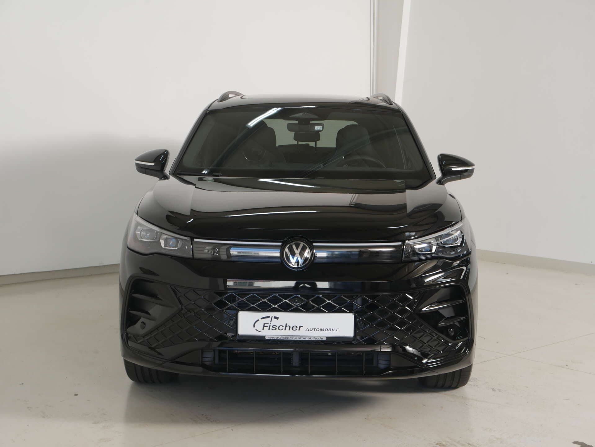 VOLKSWAGEN Tiguan, photo 1 sur 17