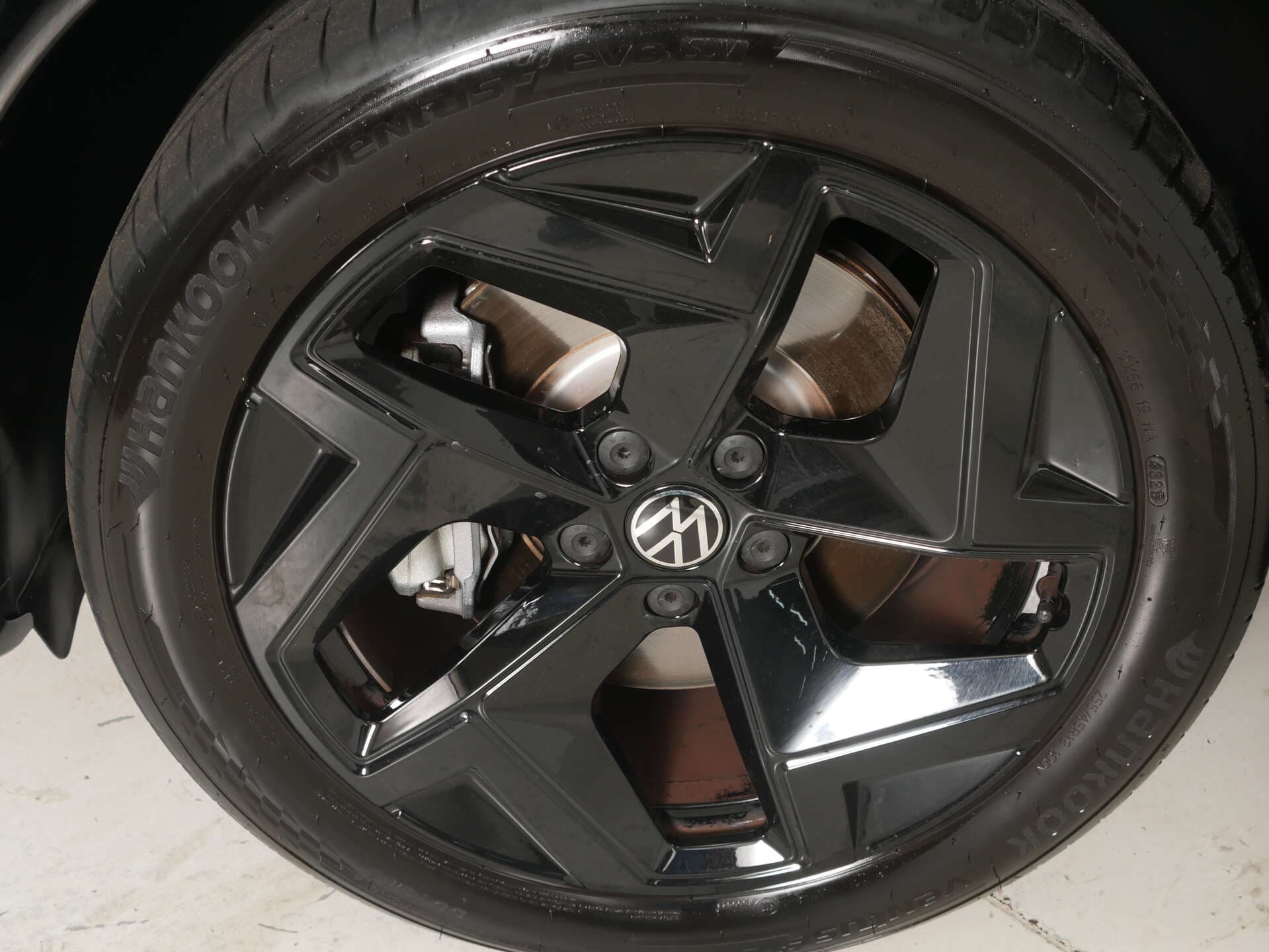 VOLKSWAGEN Tiguan, photo 6 sur 17