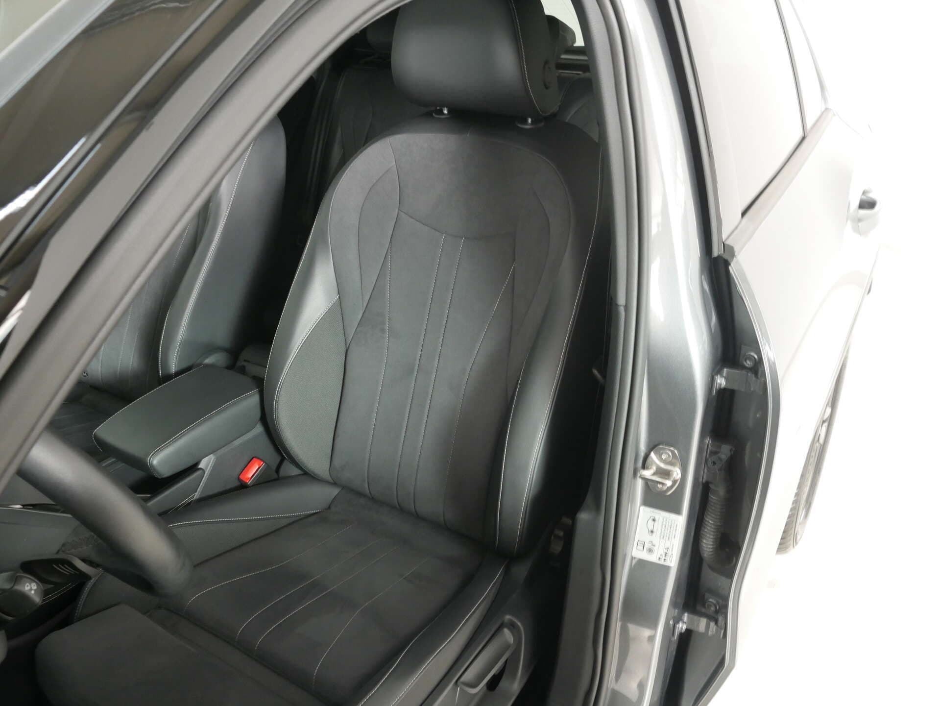 VOLKSWAGEN T-Roc, photo 16 sur 17