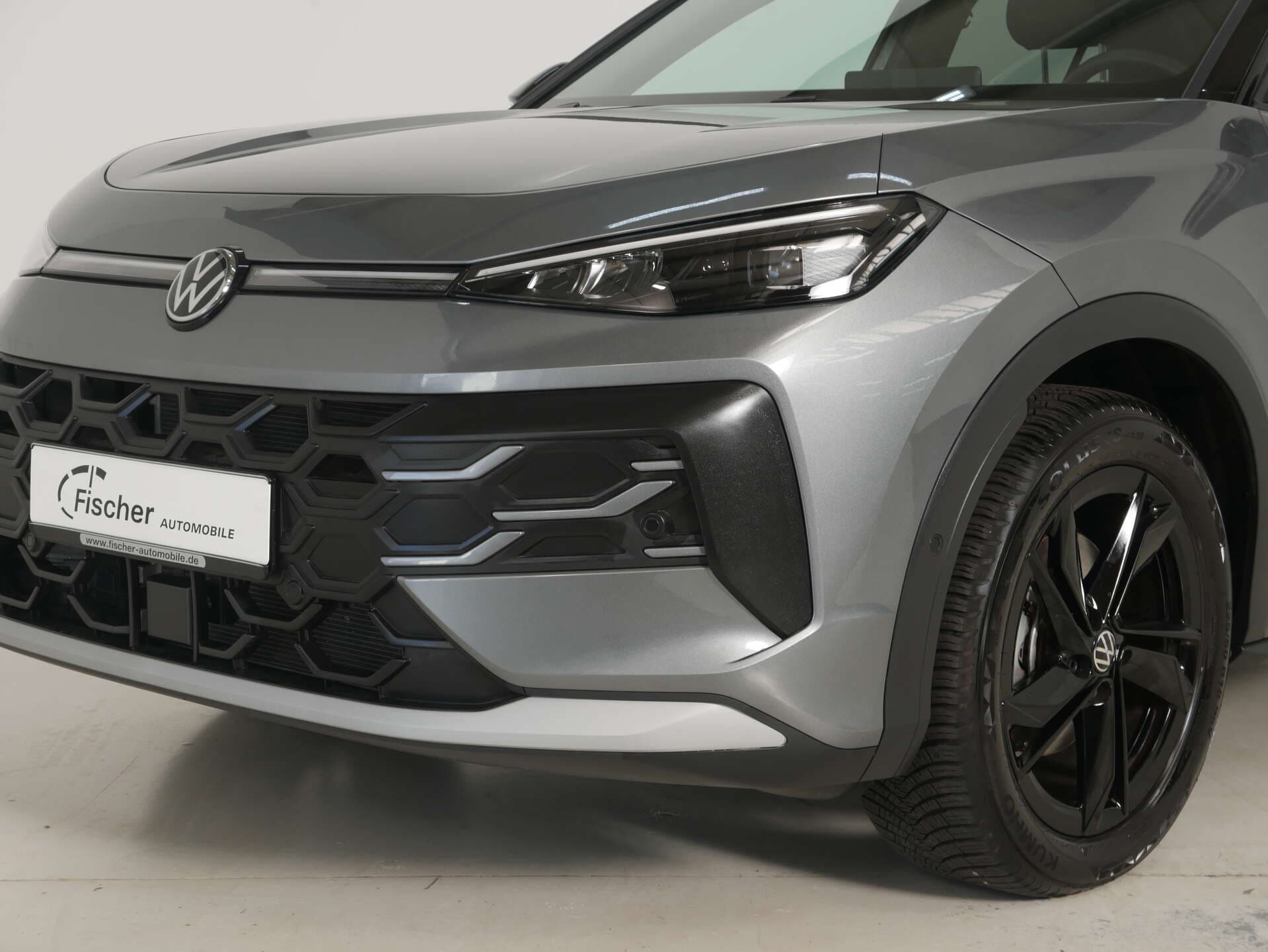 VOLKSWAGEN T-Roc, photo 2 sur 17