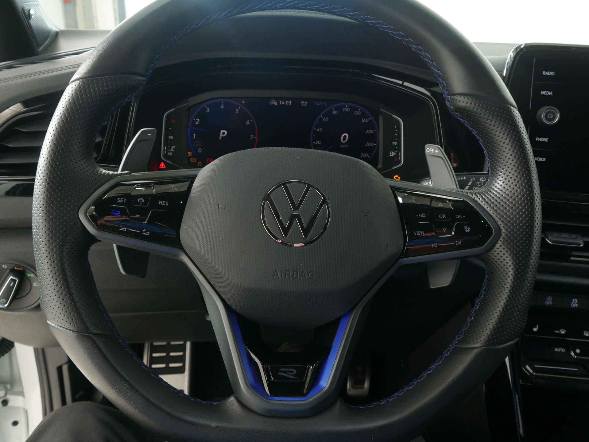 VOLKSWAGEN T-Roc, photo 9 sur 17