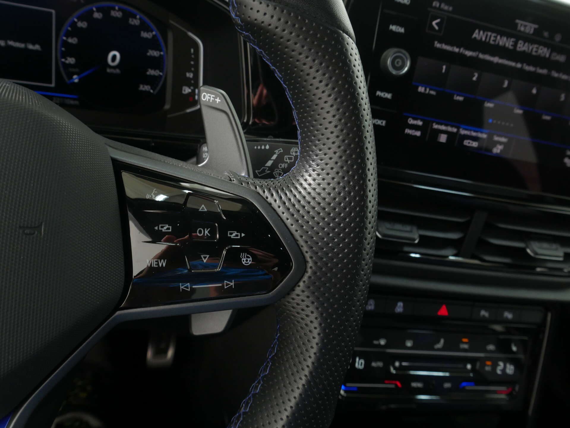 VOLKSWAGEN T-Roc, photo 11 sur 17