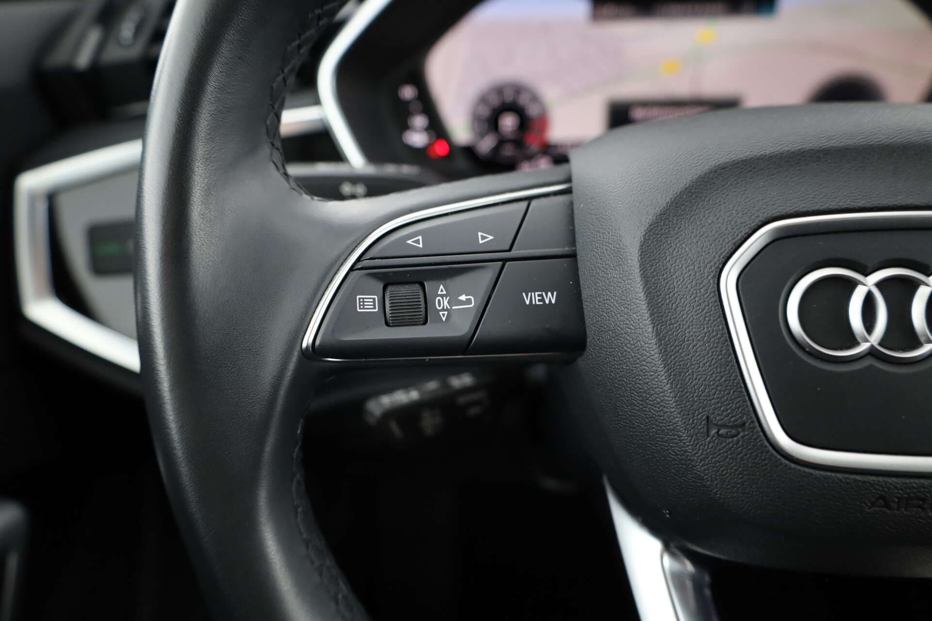 AUDI Q3, photo 13 sur 17