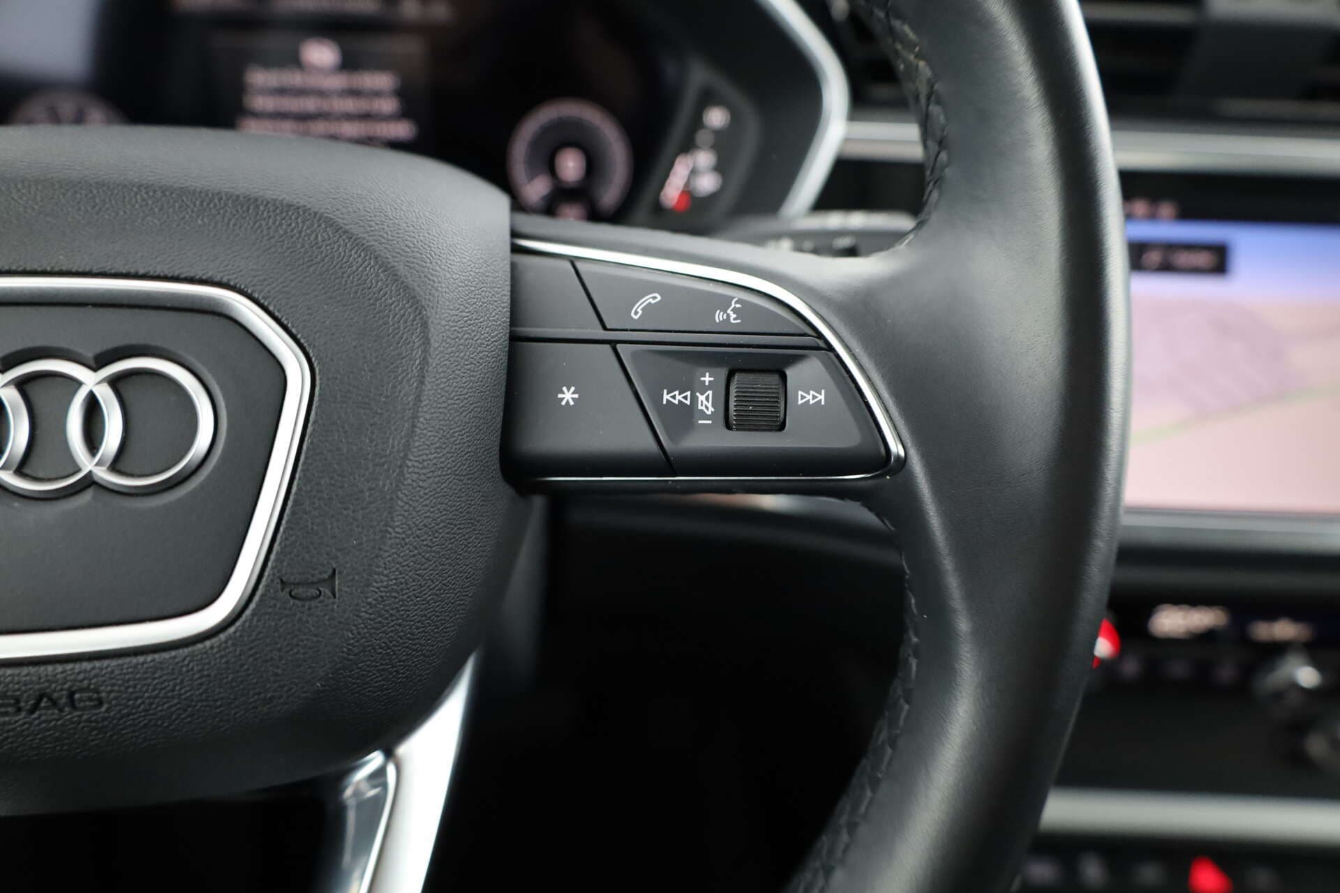AUDI Q3, photo 14 sur 17