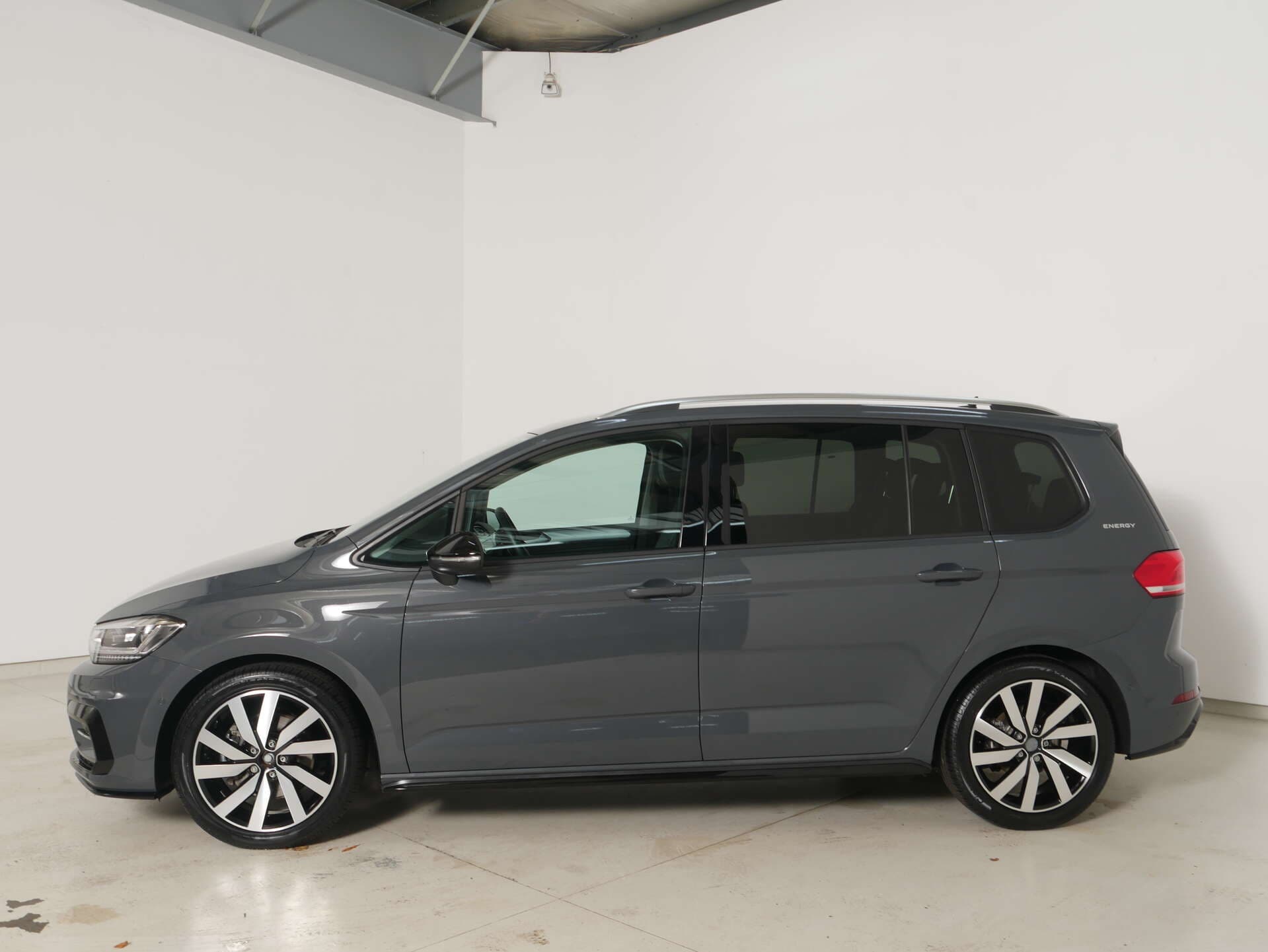 VOLKSWAGEN Touran, photo 4 sur 17