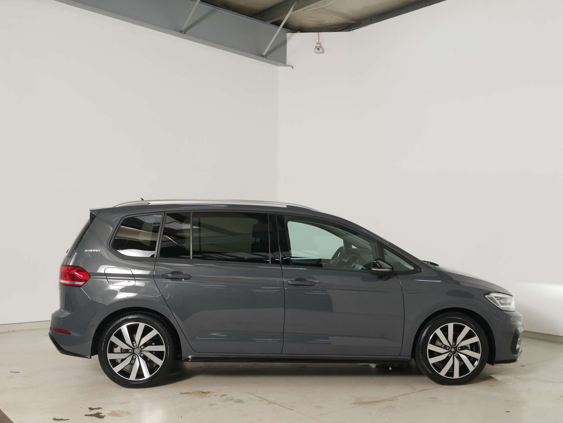 VOLKSWAGEN Touran, photo 7 sur 17