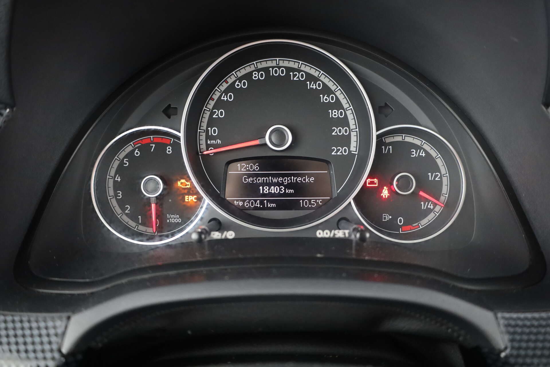 VOLKSWAGEN Up, photo 12 sur 17