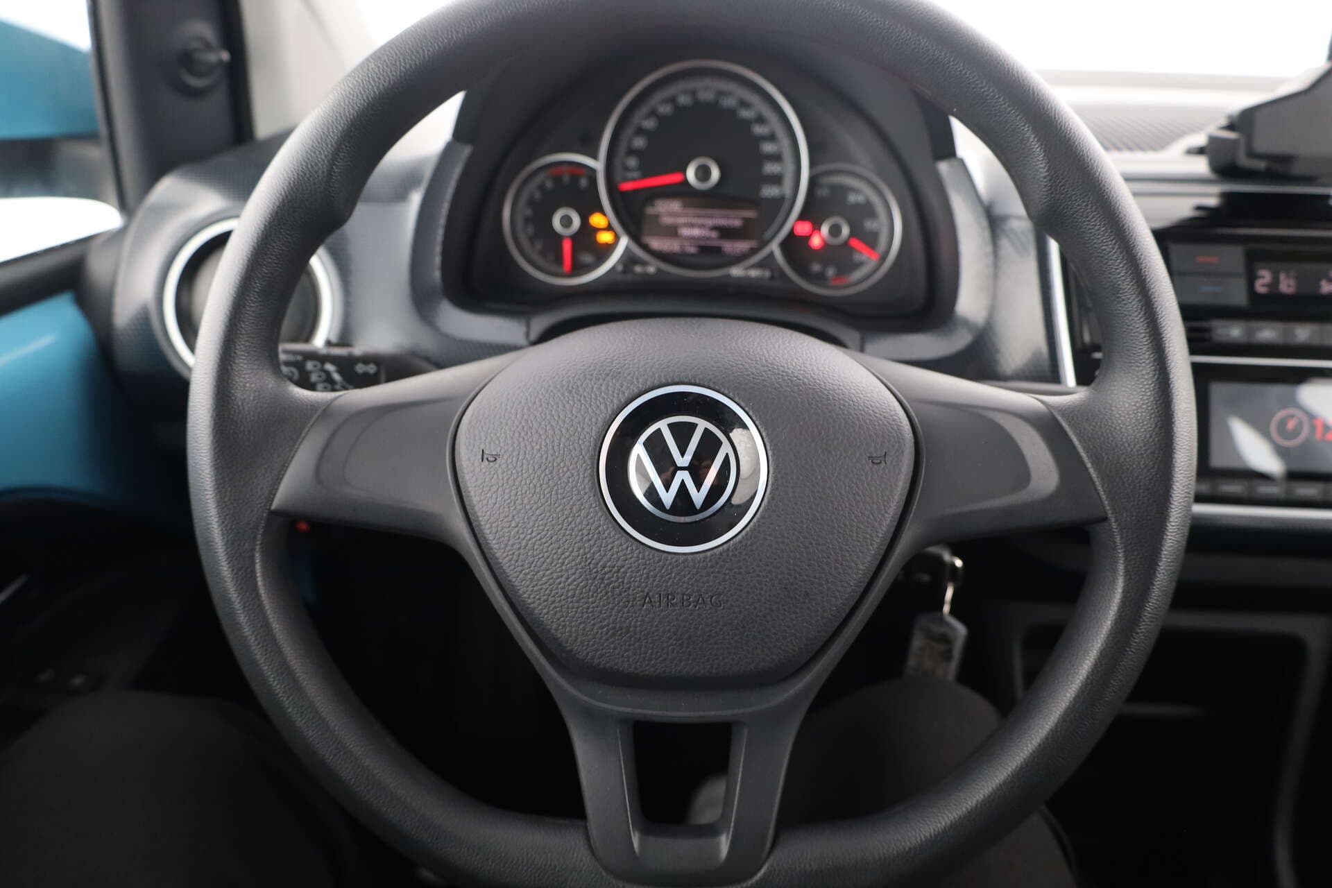 VOLKSWAGEN Up, photo 13 sur 17