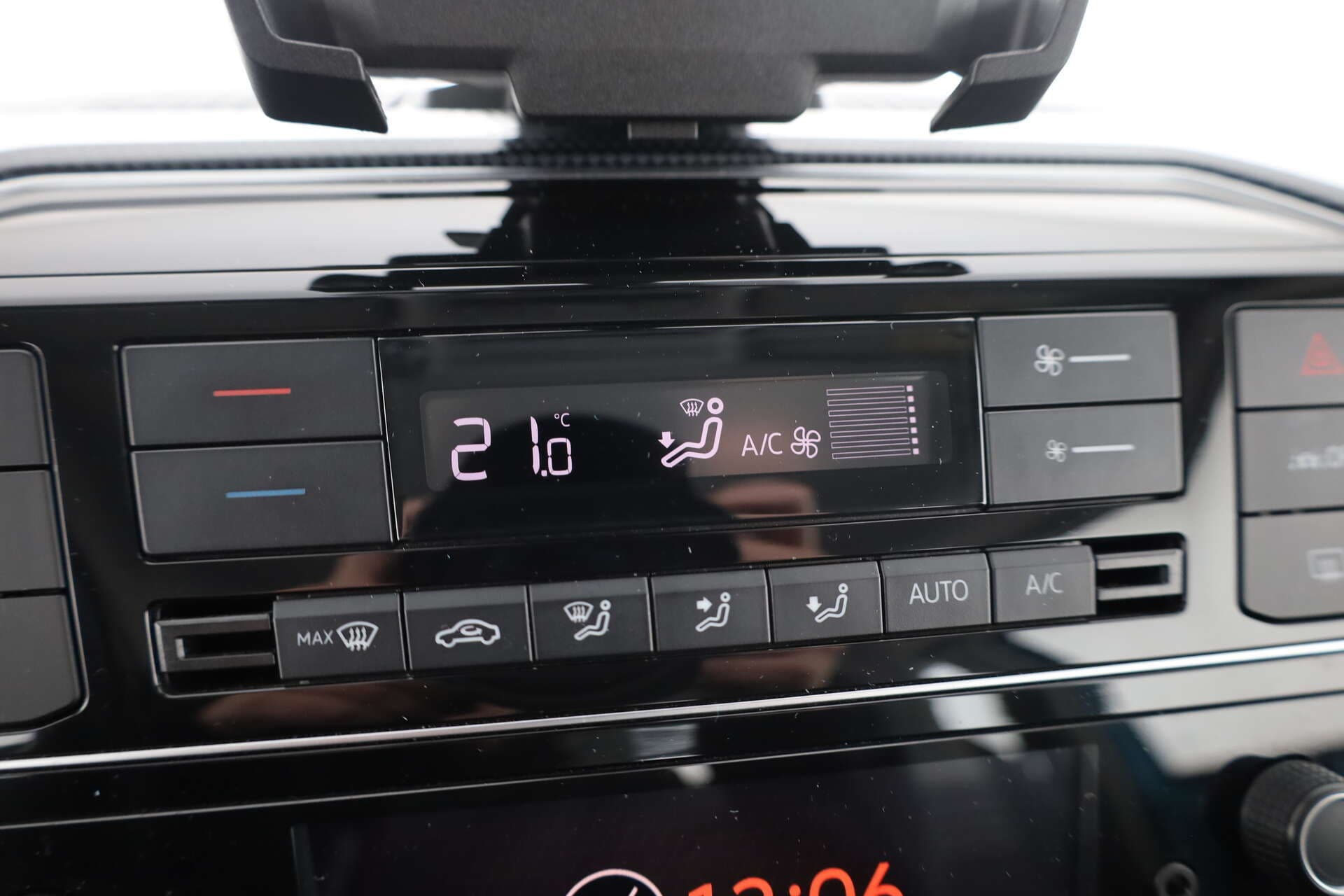 VOLKSWAGEN Up, photo 14 sur 17