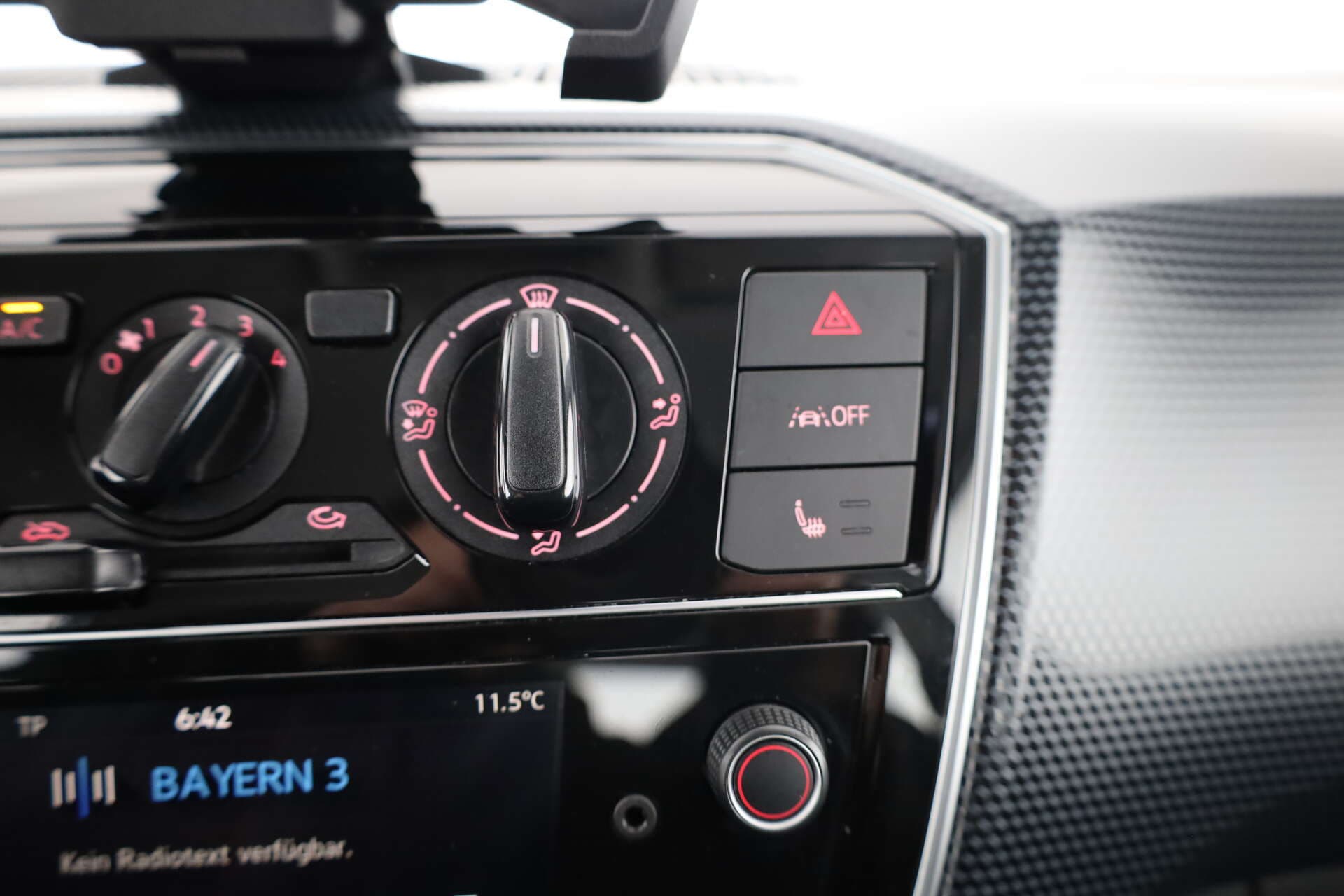 VOLKSWAGEN Up, photo 16 sur 17