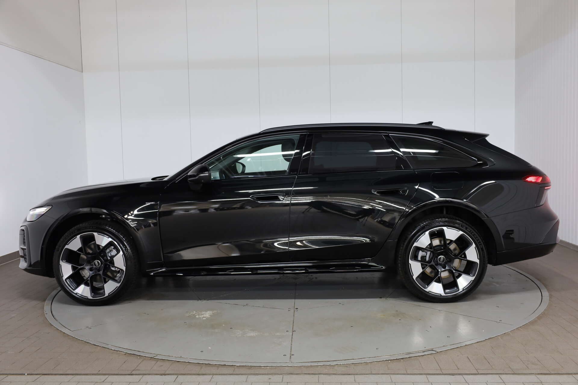 AUDI A6 allroad, photo 4 sur 17
