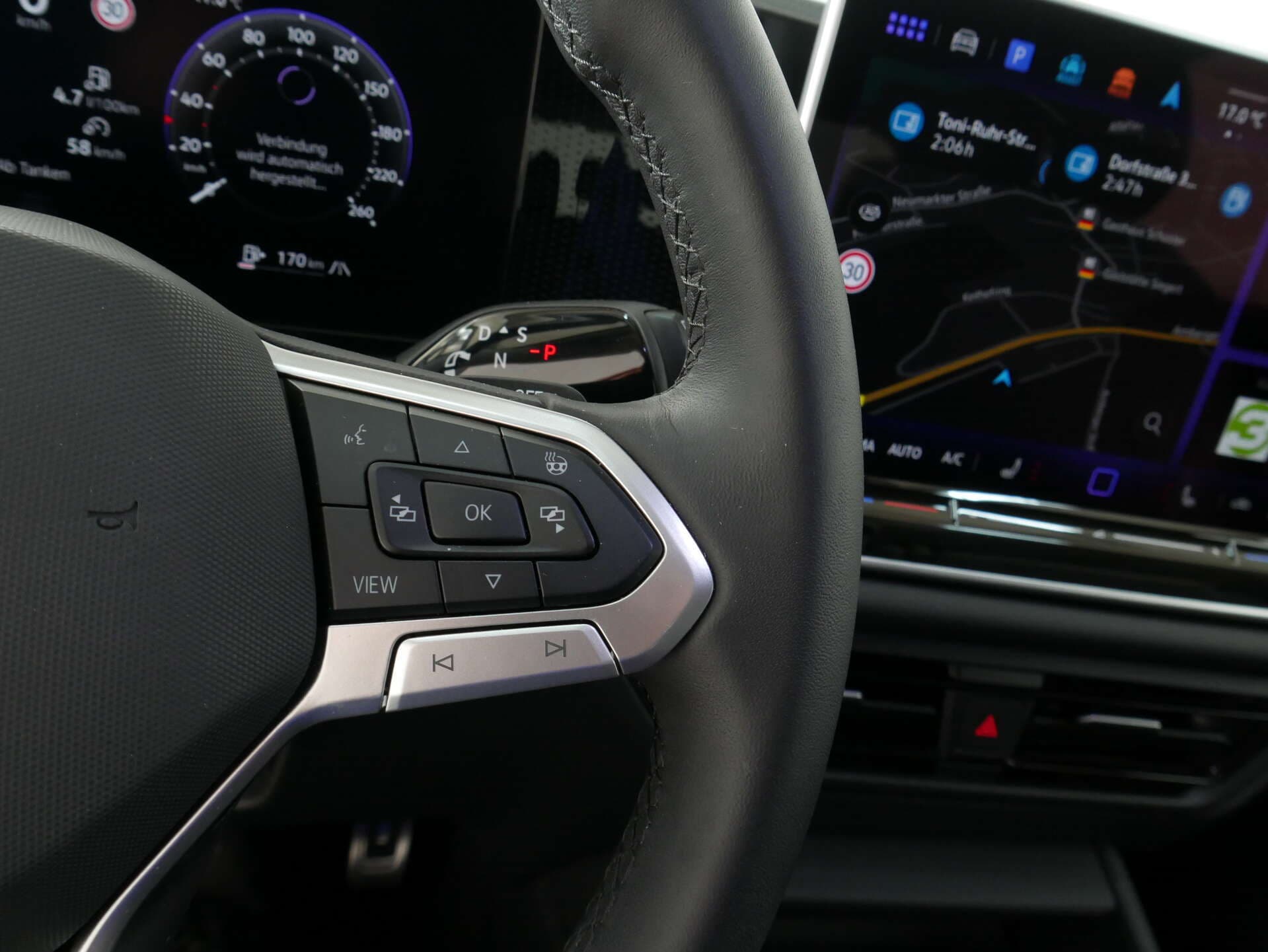 VOLKSWAGEN Tiguan, photo 10 sur 17