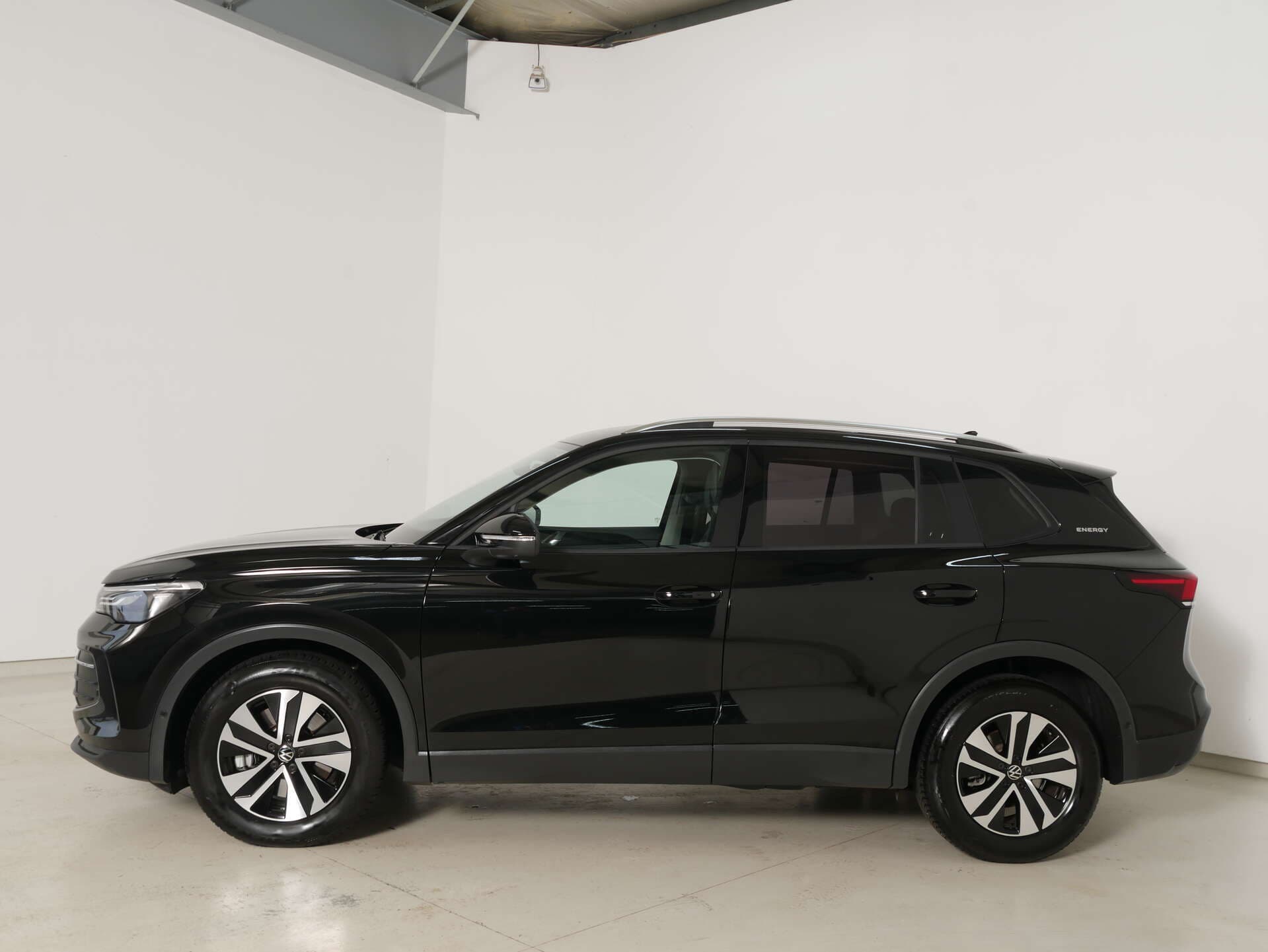 VOLKSWAGEN Tiguan, photo 4 sur 17