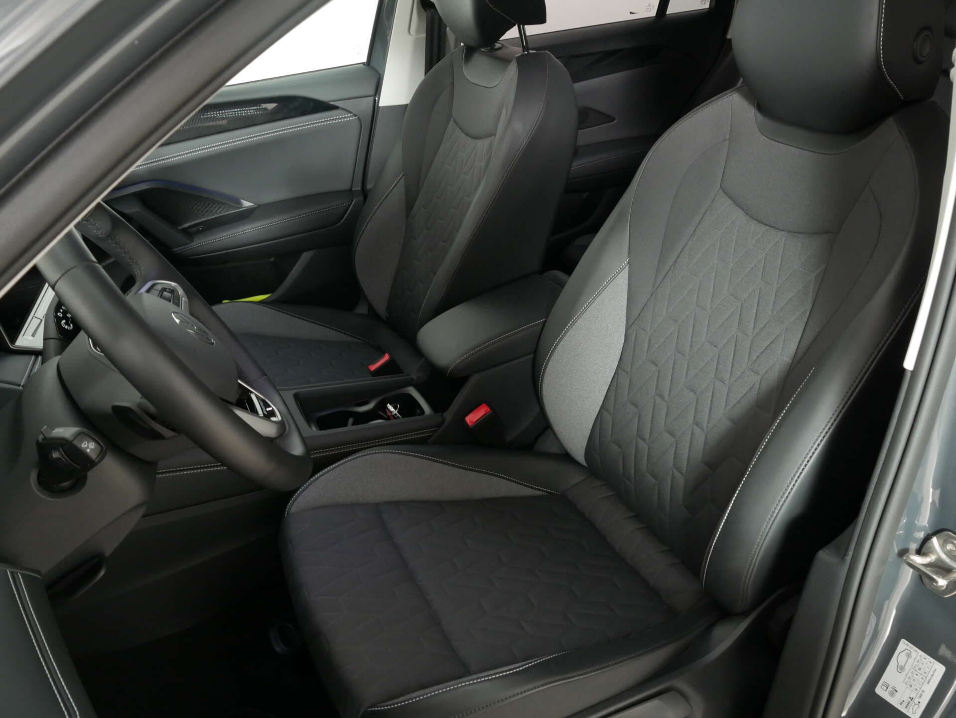 VOLKSWAGEN Tiguan, photo 13 sur 17