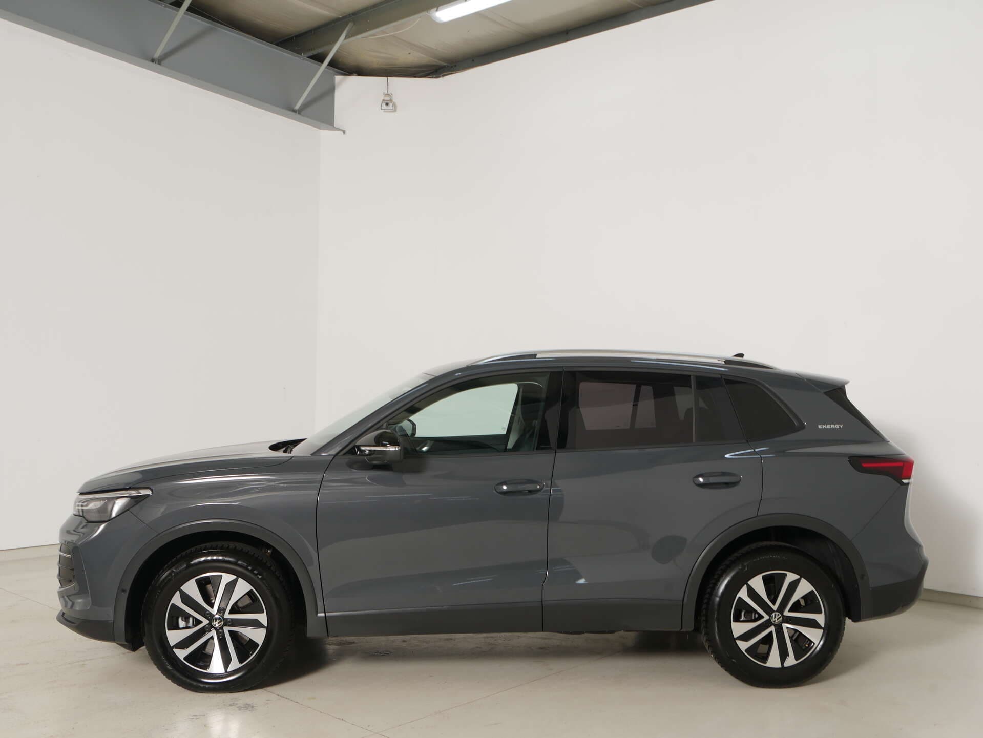 VOLKSWAGEN Tiguan, photo 4 sur 17