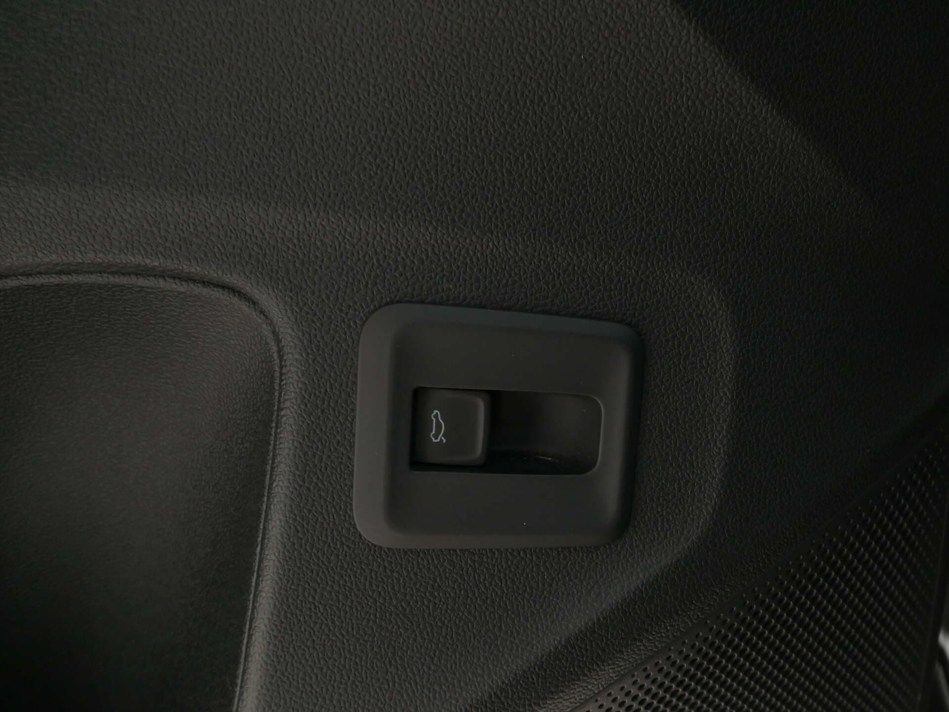 VOLKSWAGEN T-Roc, photo 16 sur 17