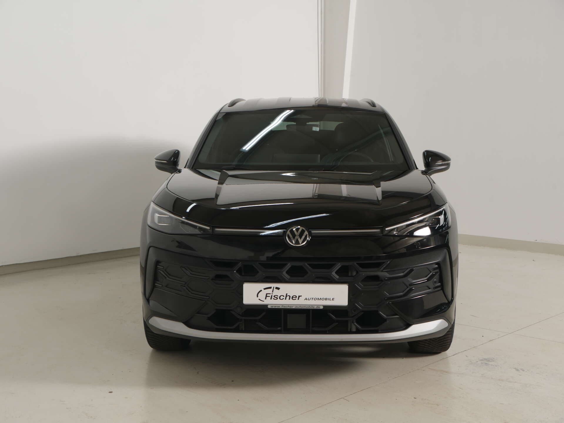 VOLKSWAGEN T-Roc, photo 1 sur 17