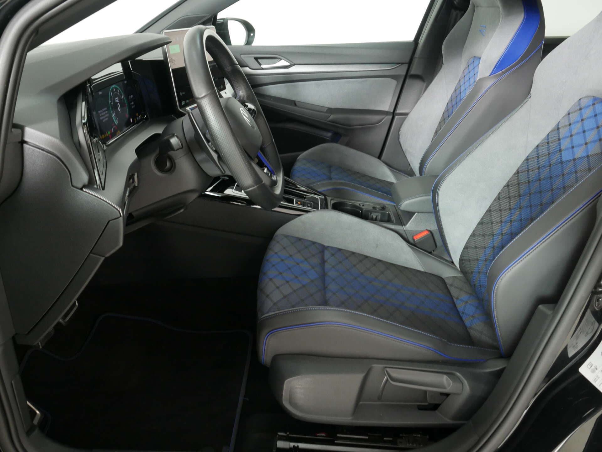 VOLKSWAGEN Golf, photo 12 sur 17