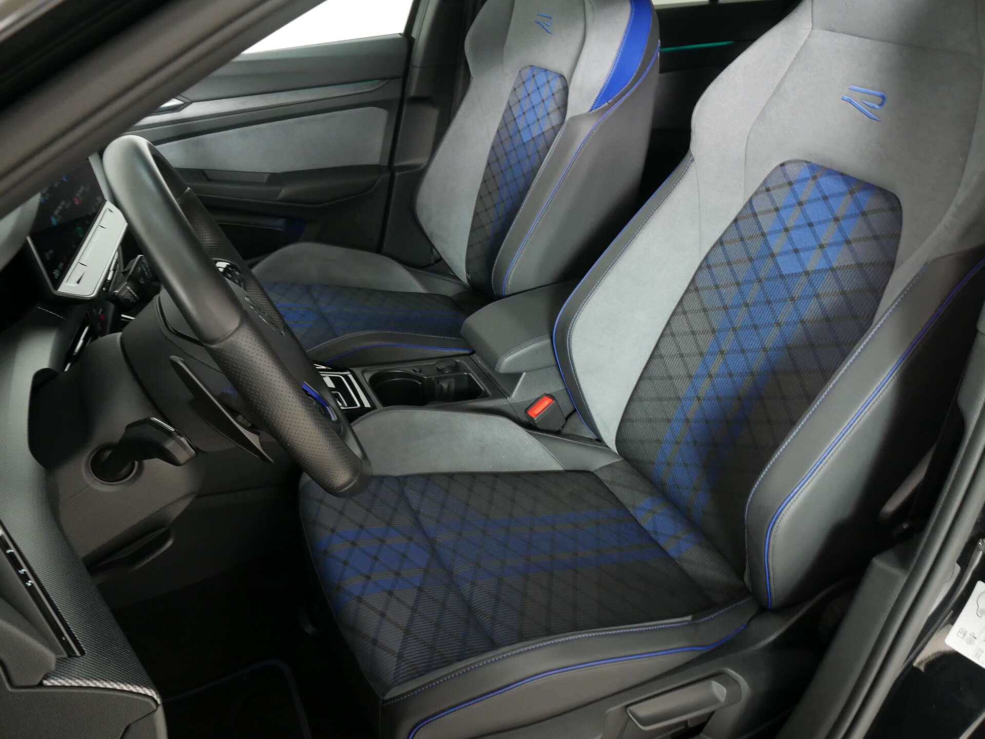 VOLKSWAGEN Golf, photo 13 sur 17