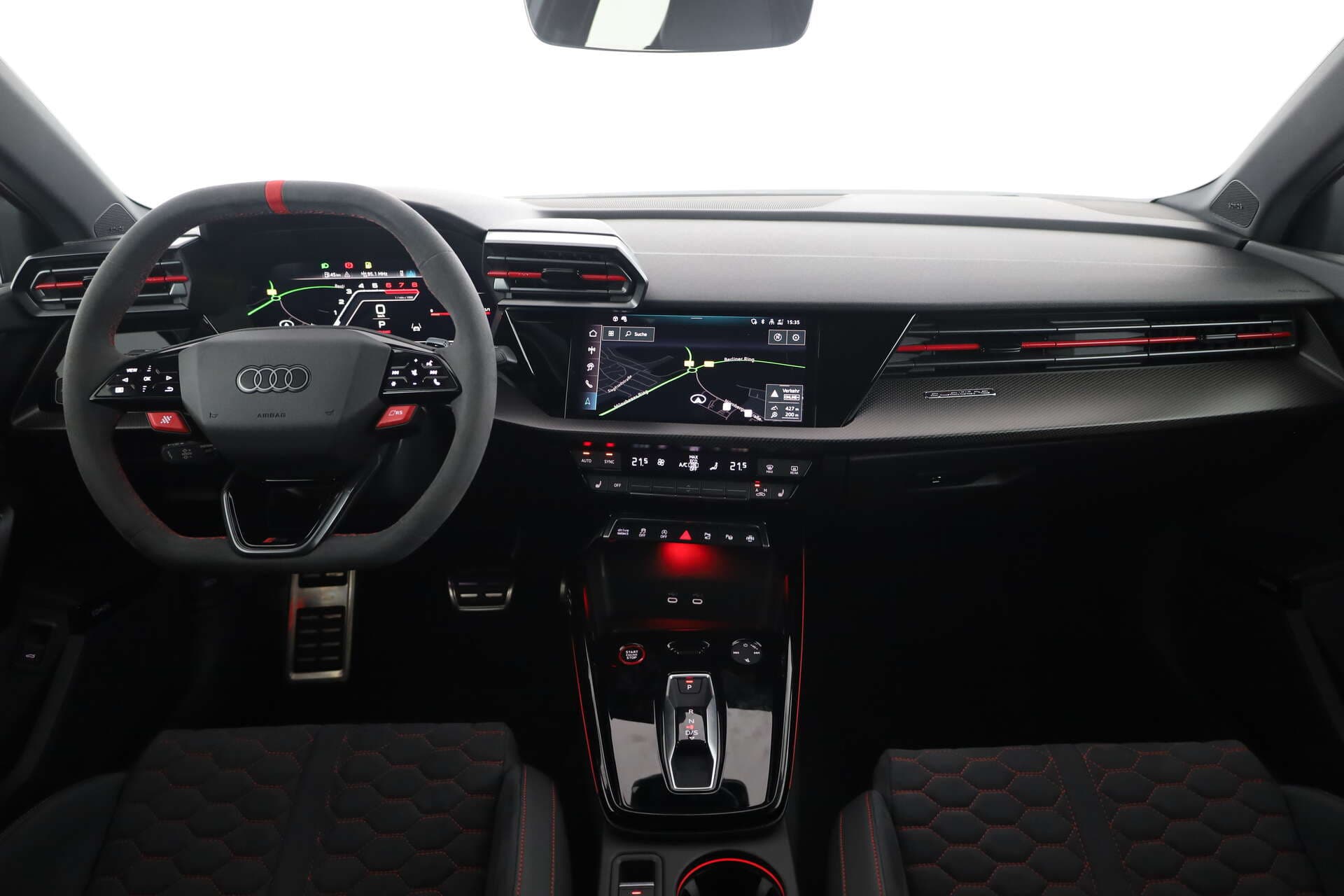 AUDI RS3 Sportback, photo 9 sur 17