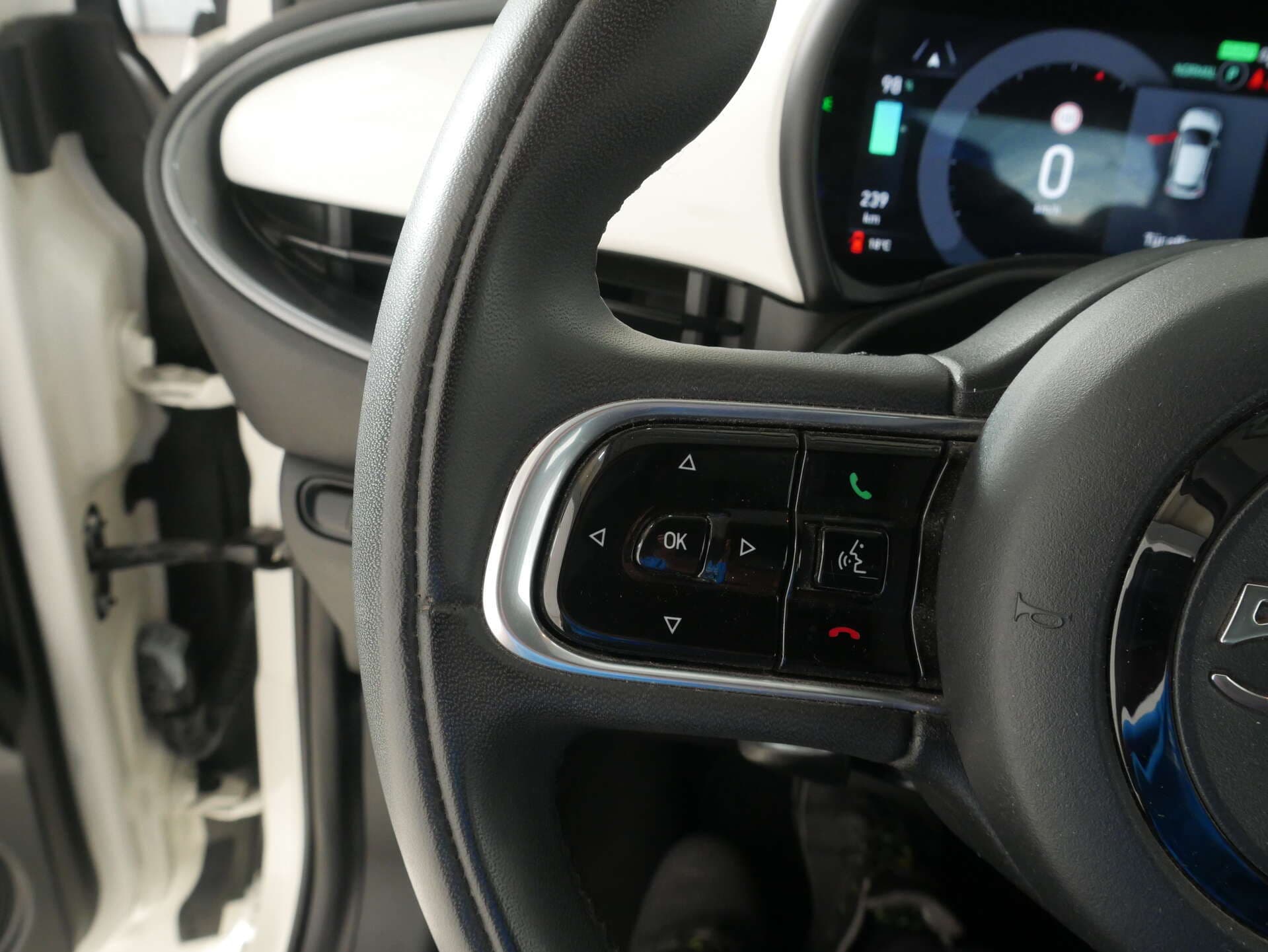 FIAT 500e Cabrio, photo 10 sur 17