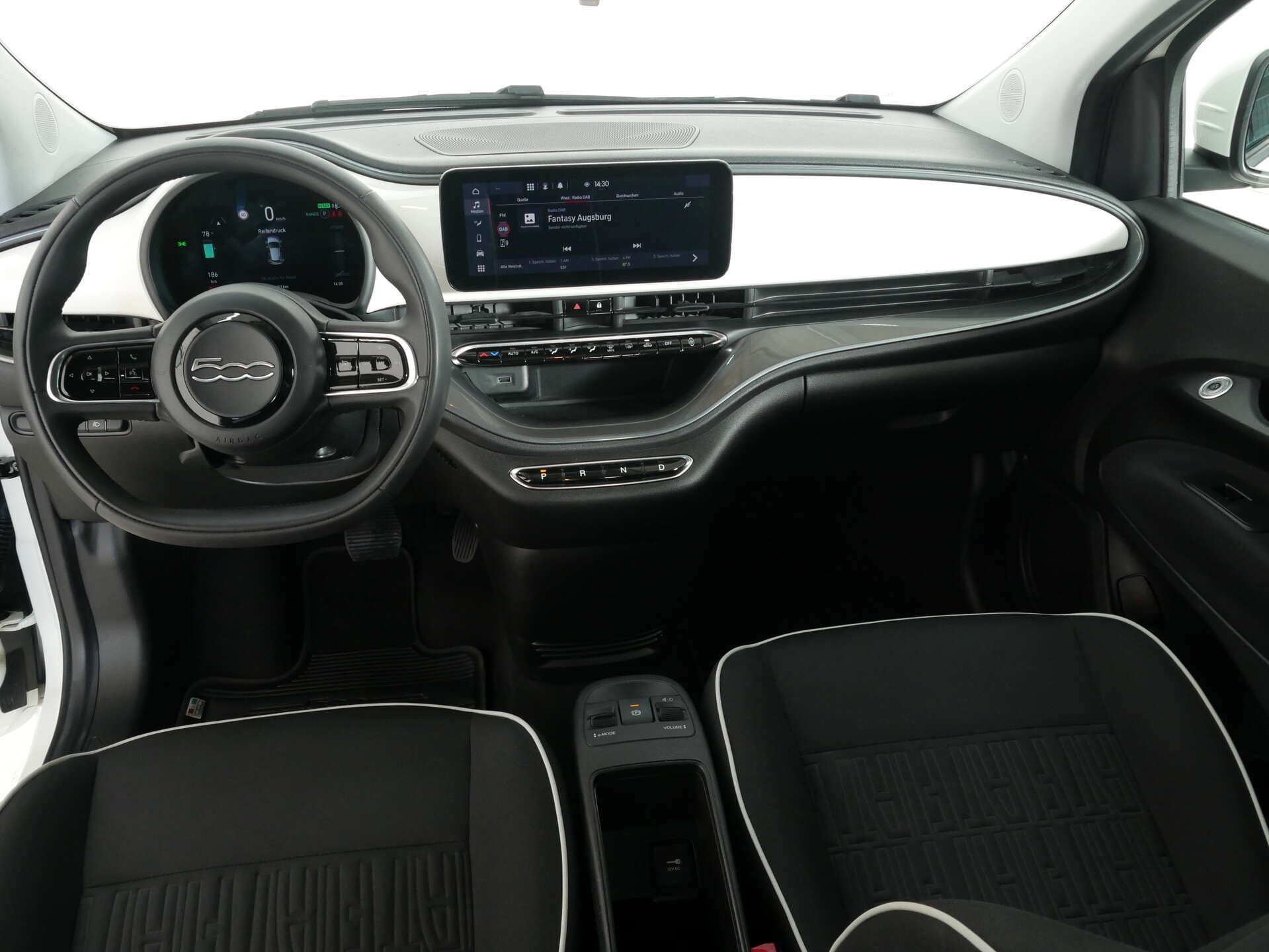 FIAT 500e Cabrio, photo 11 sur 17