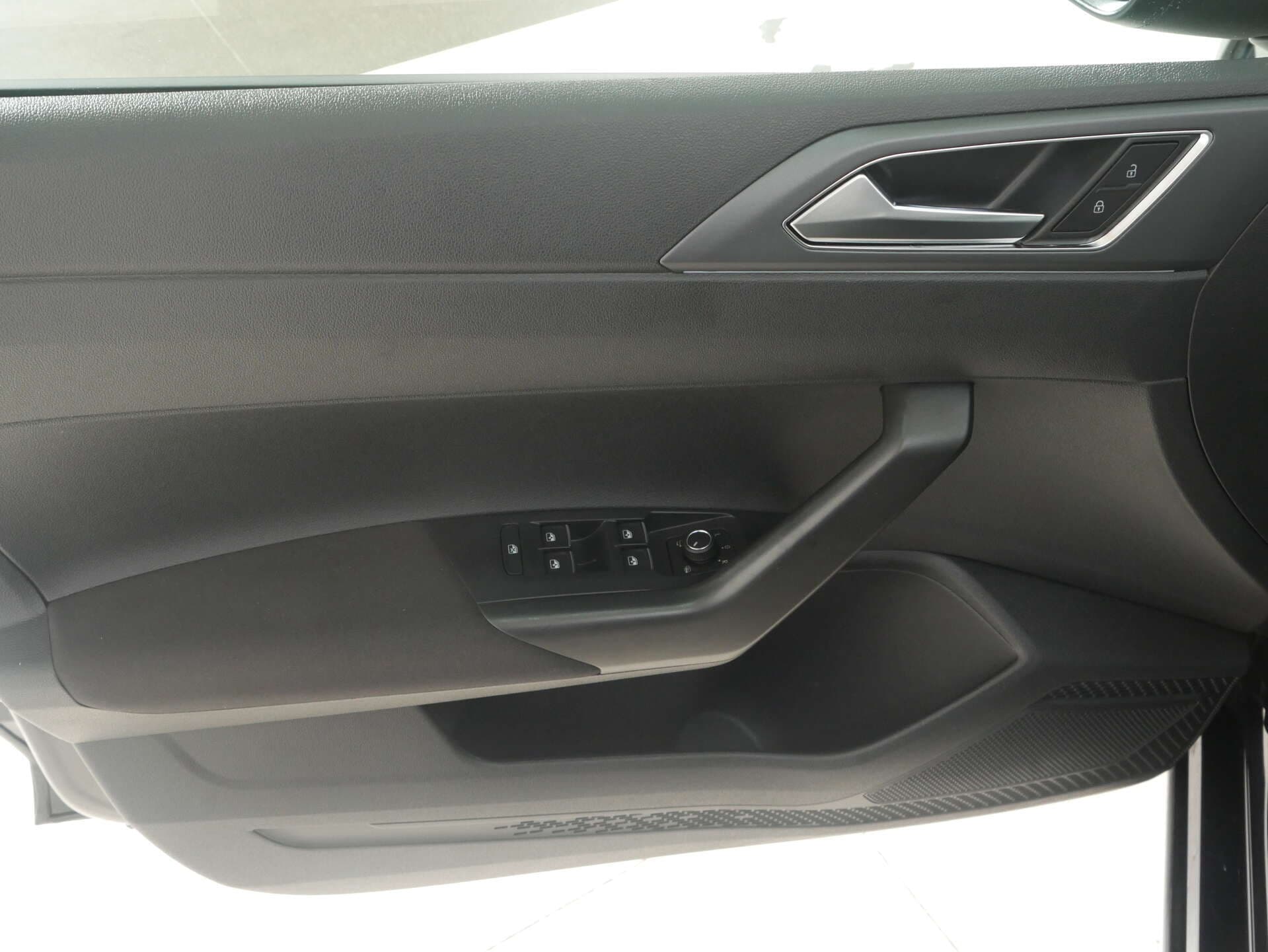 VOLKSWAGEN Taigo, photo 14 sur 17