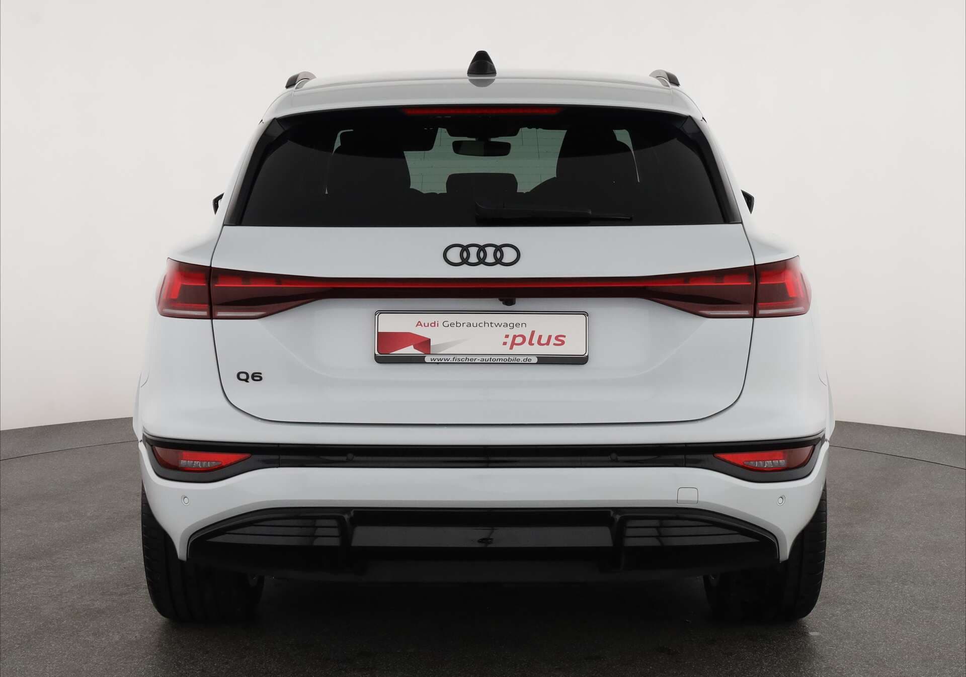 AUDI Q6 SUV, photo 5 sur 17