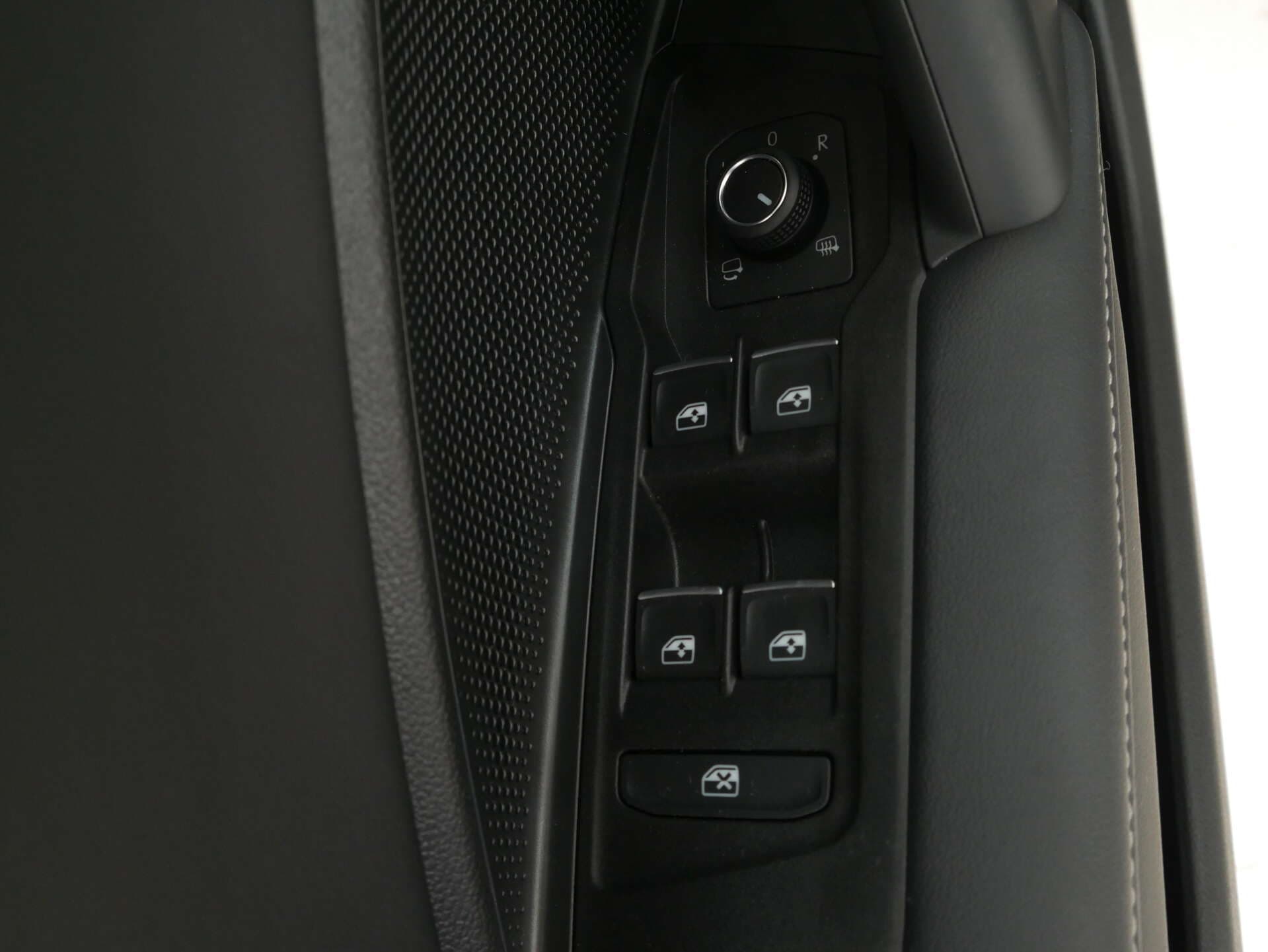 VOLKSWAGEN Tiguan, photo 15 sur 17