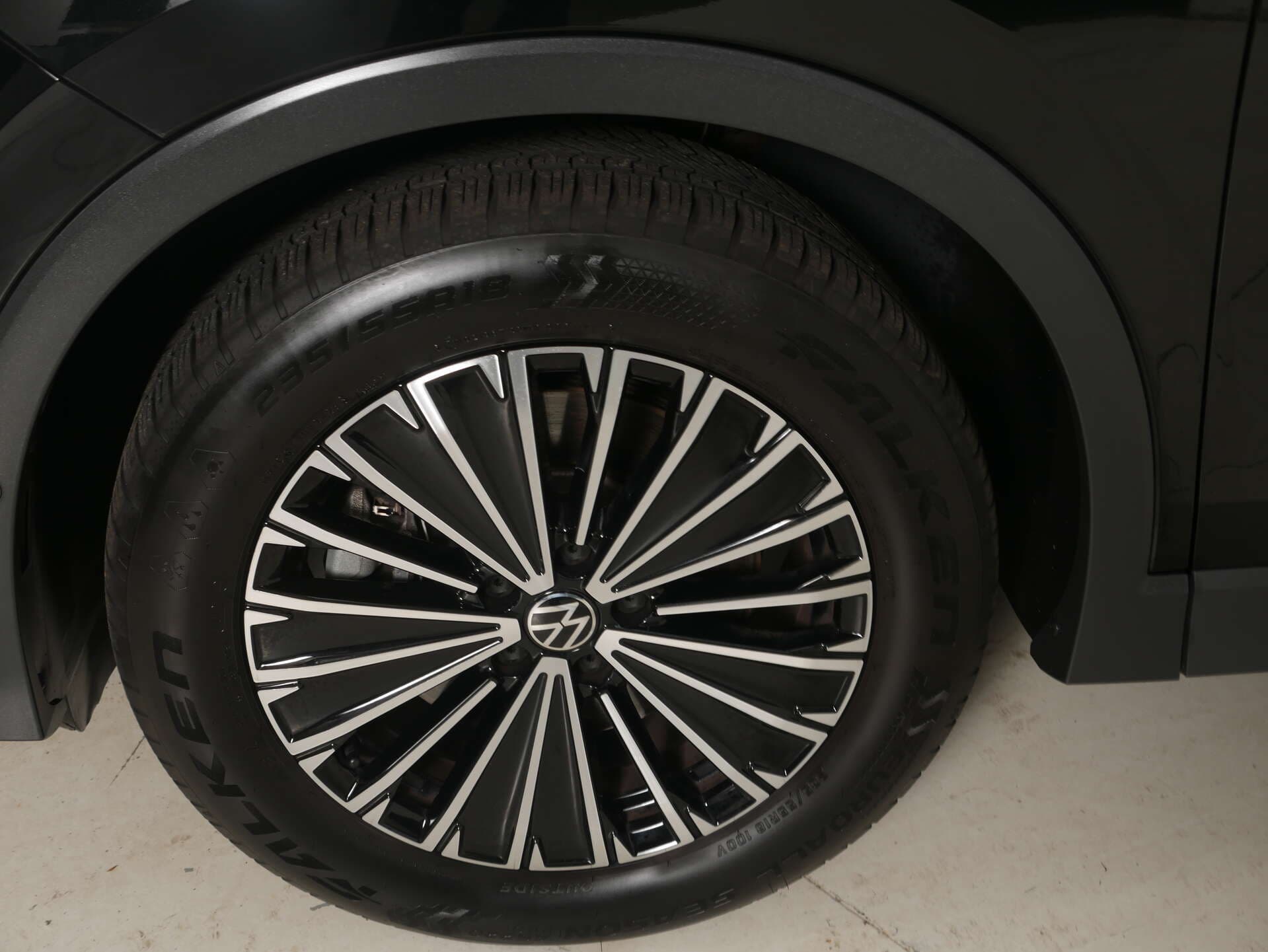 VOLKSWAGEN Tiguan, photo 5 sur 17