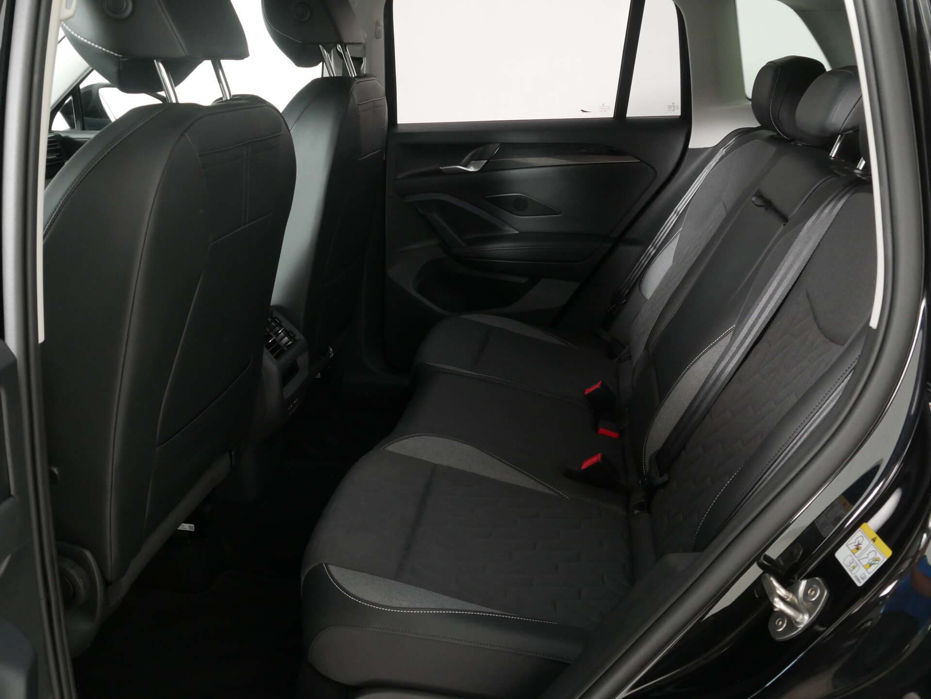 VOLKSWAGEN Tiguan, photo 11 sur 17