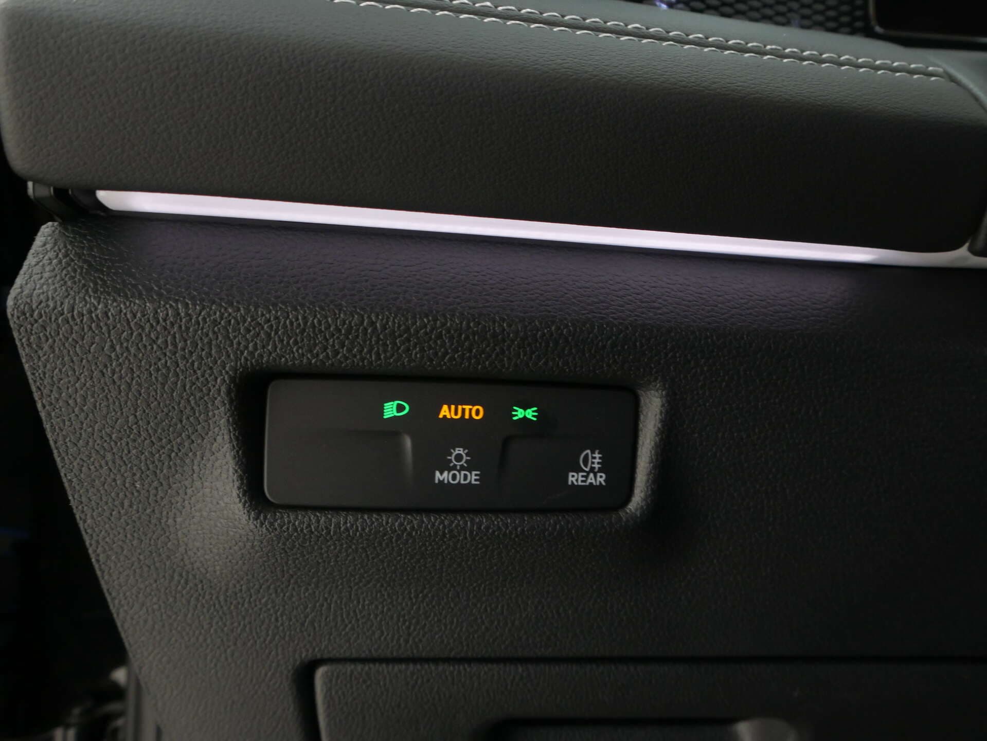 VOLKSWAGEN Tiguan, photo 17 sur 17