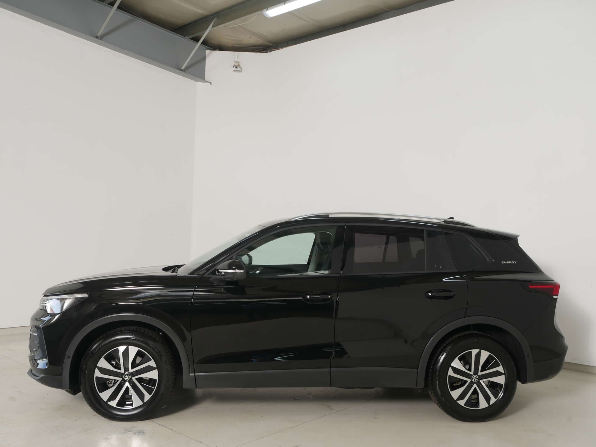 VOLKSWAGEN Tiguan, photo 4 sur 17