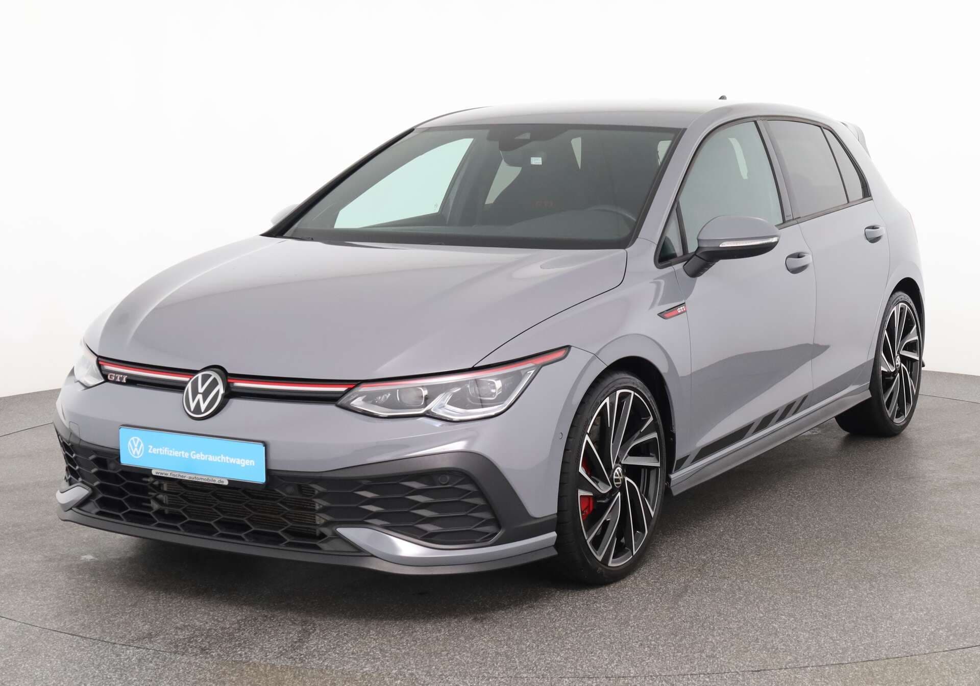 VOLKSWAGEN Golf, photo 1 sur 17