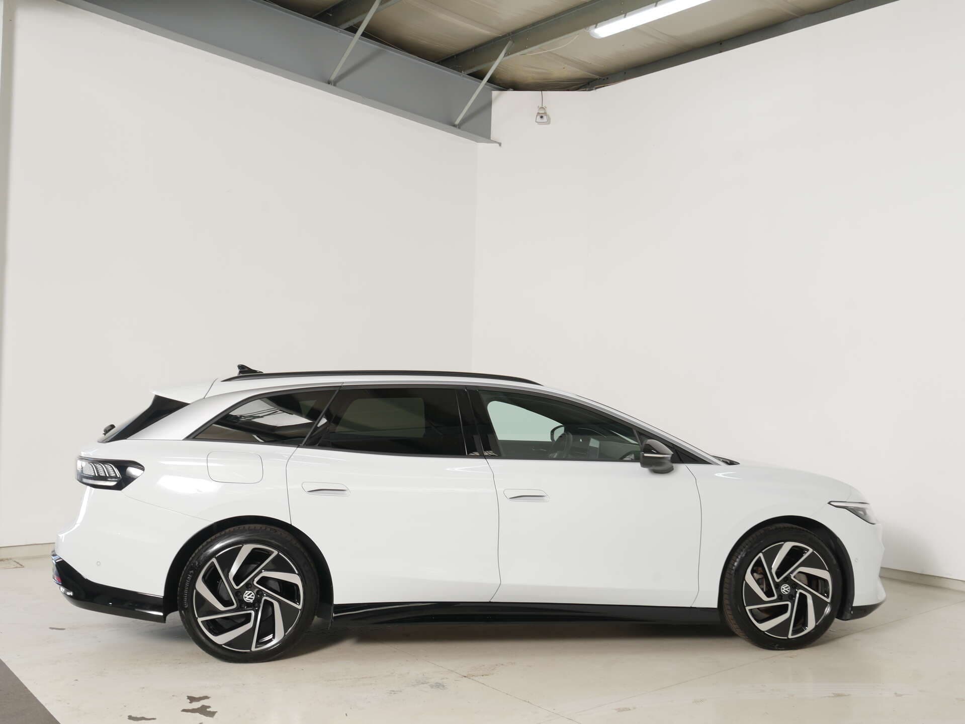VOLKSWAGEN ID.7 Tourer, photo 9 sur 17