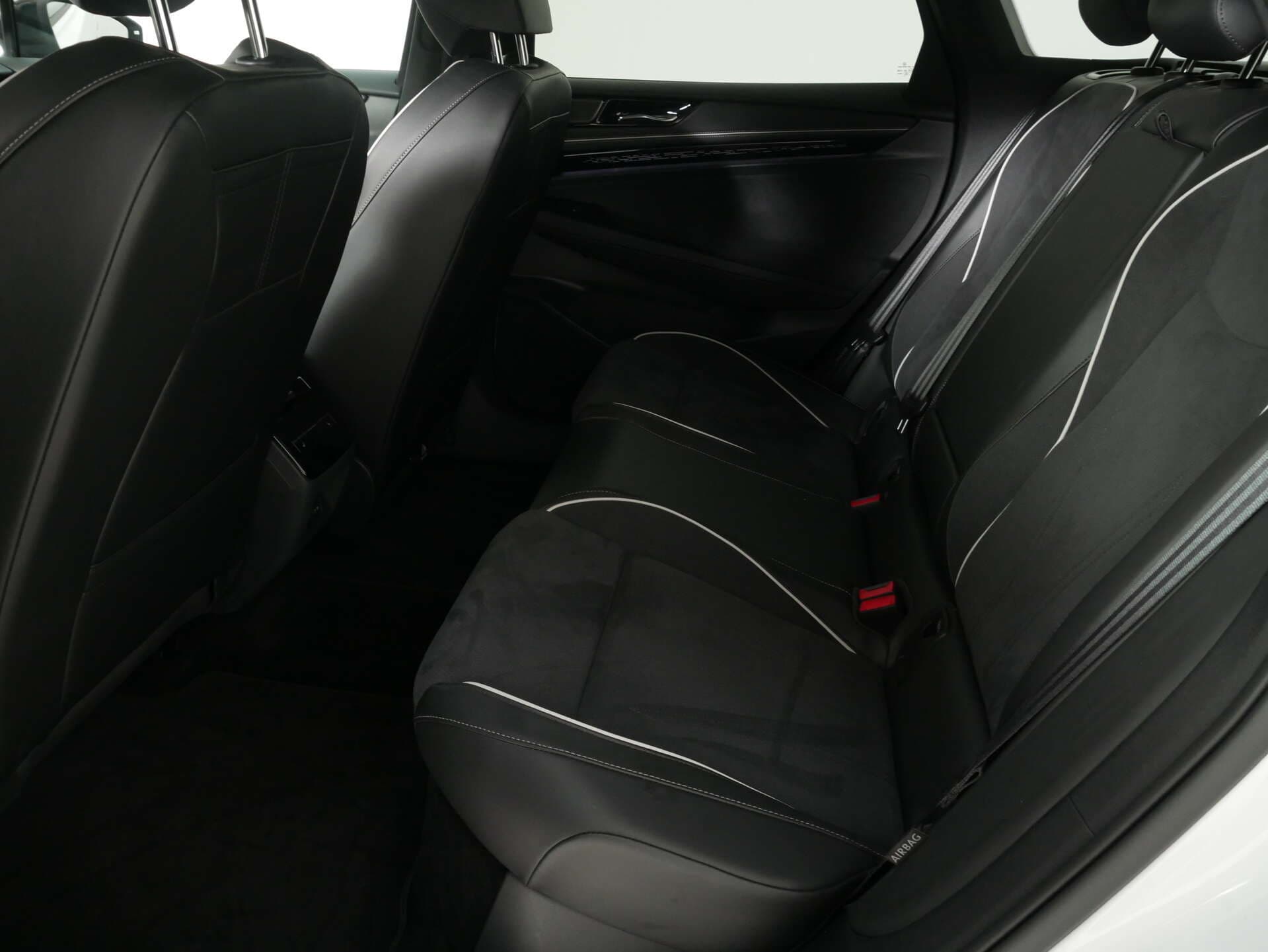 VOLKSWAGEN ID.7 Tourer, photo 14 sur 17