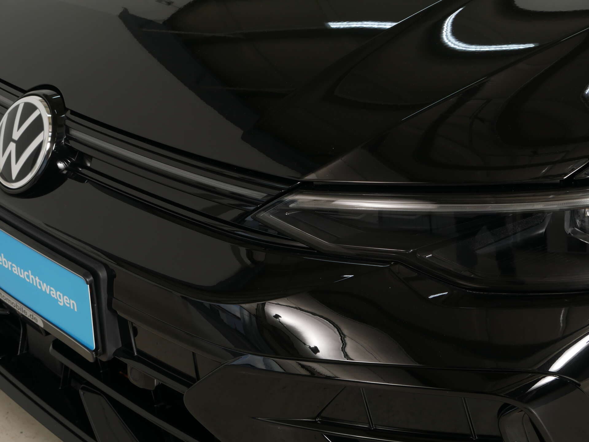 VOLKSWAGEN Golf, photo 8 sur 17