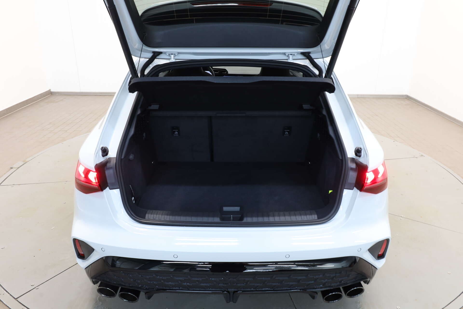 AUDI S3 Sportback, photo 10 sur 17