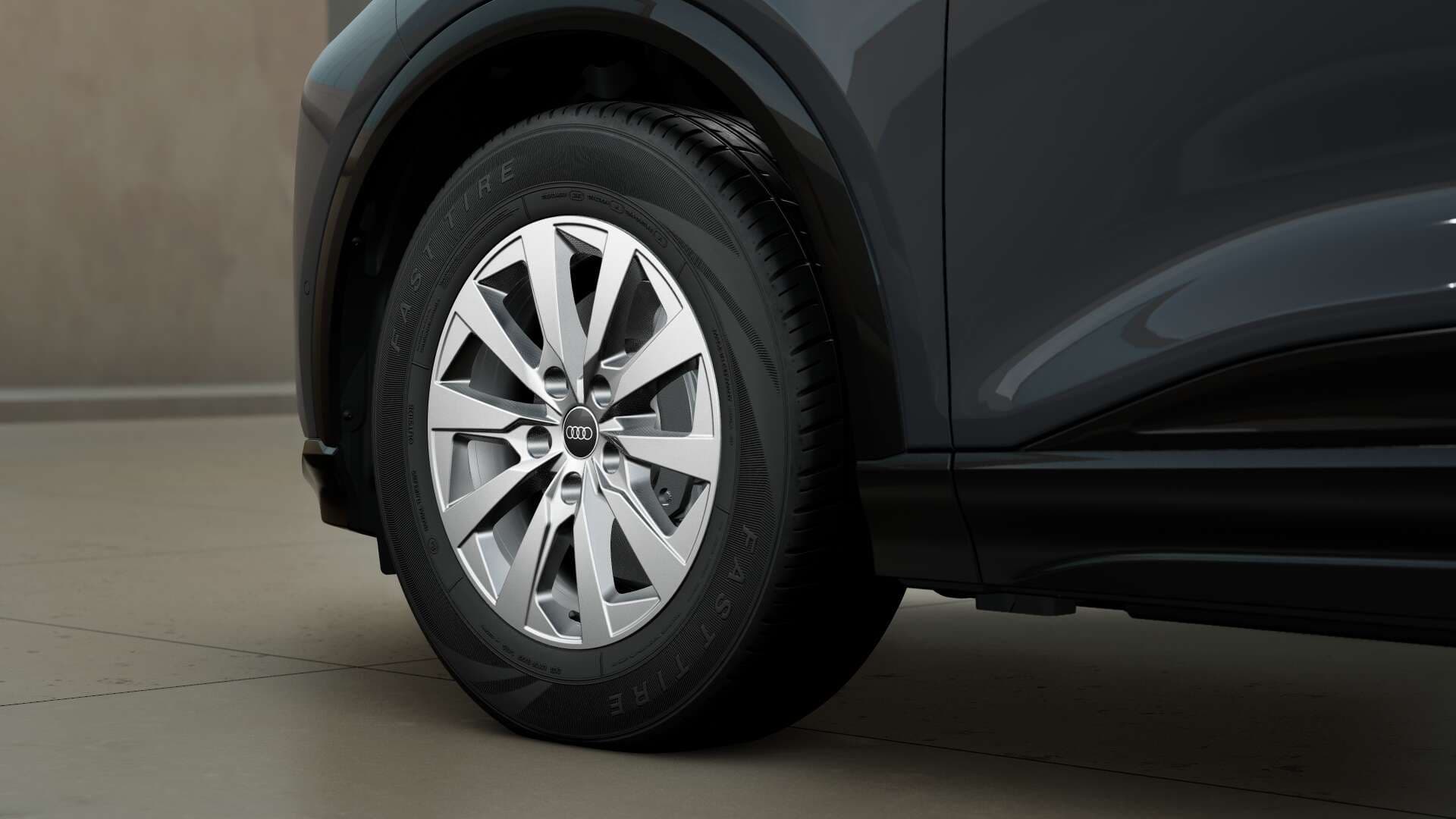 AUDI Q6 SUV, photo 9 sur 10