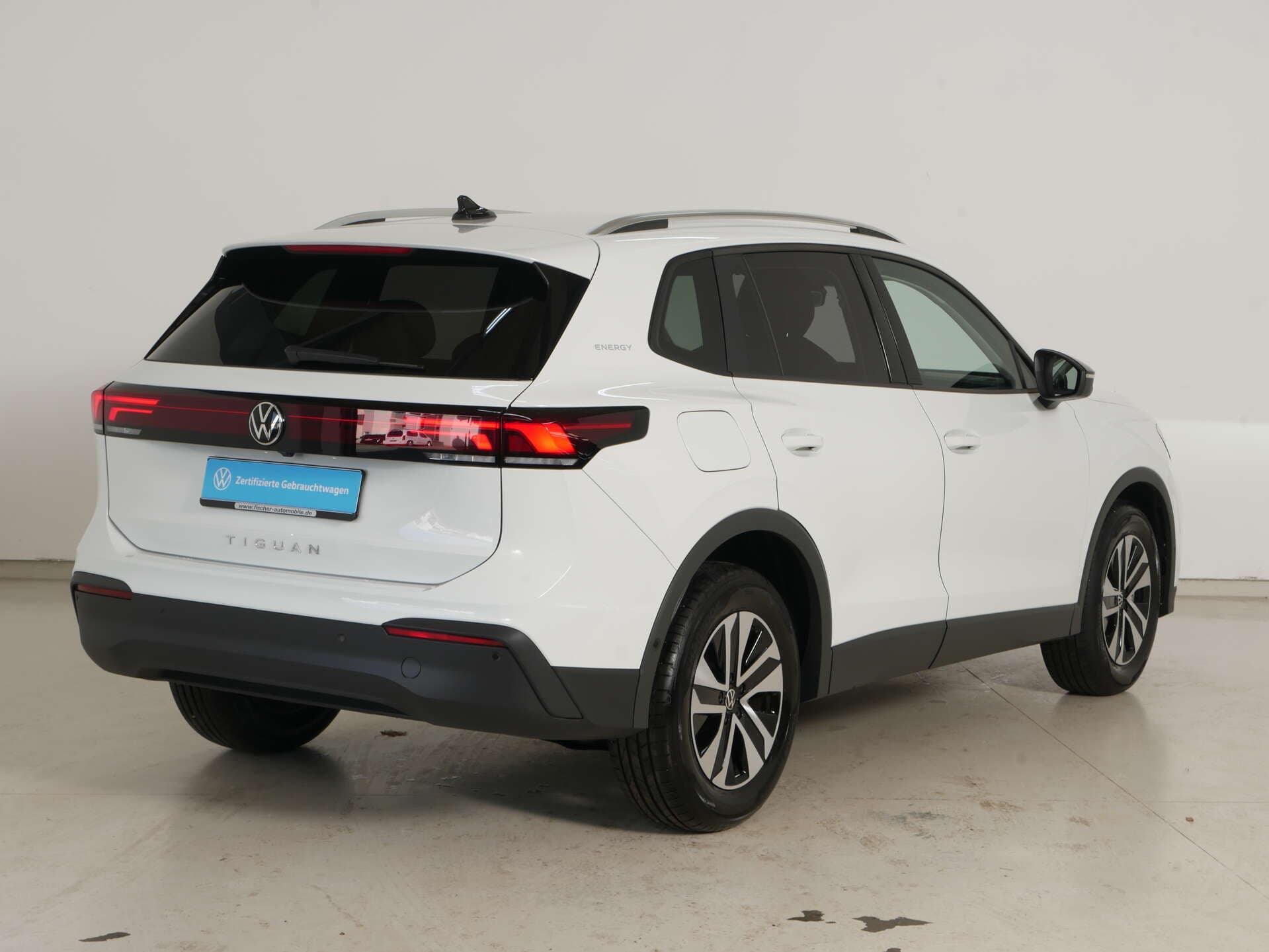 VOLKSWAGEN Tiguan, photo 9 sur 17