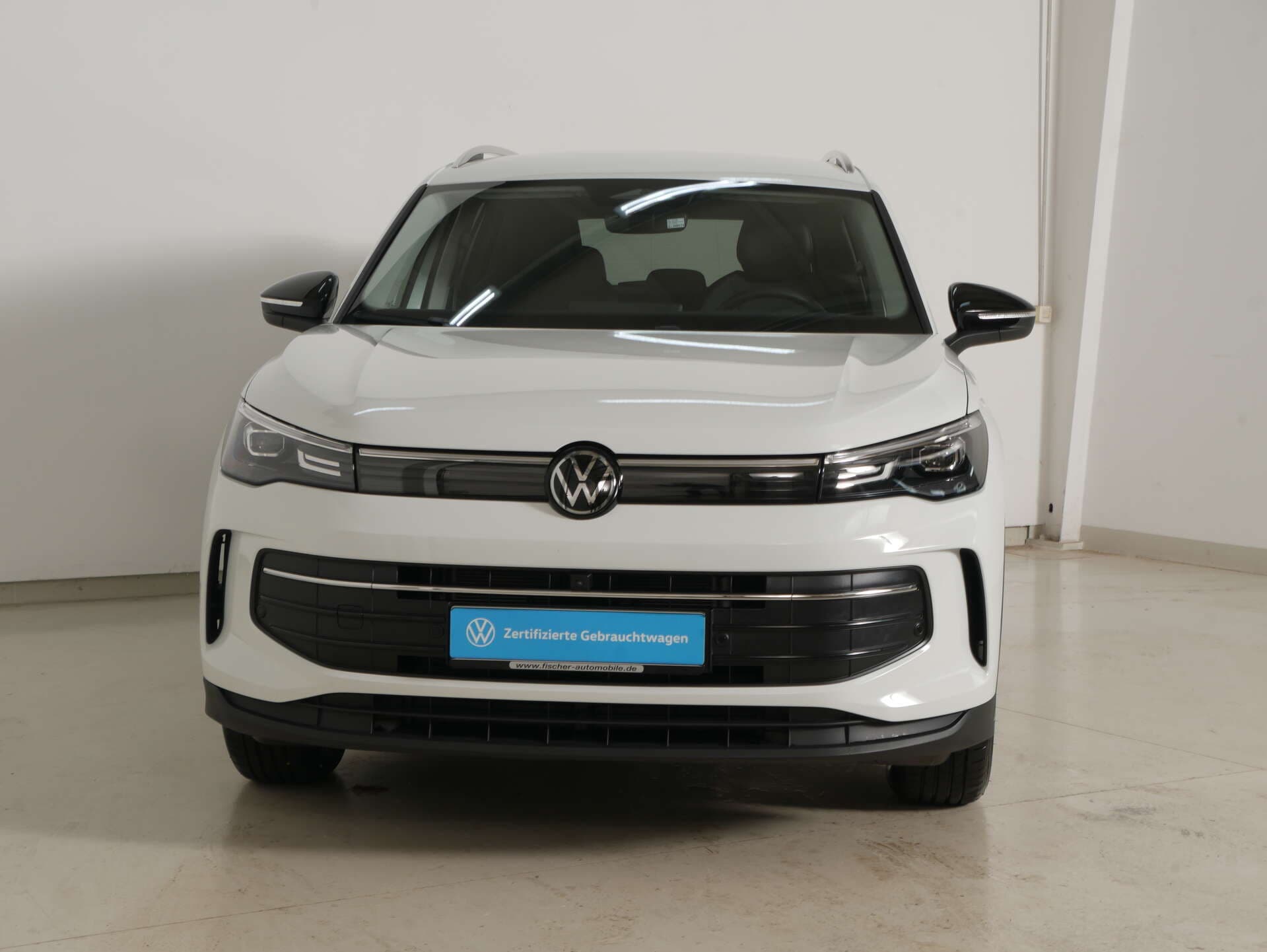 VOLKSWAGEN Tiguan, photo 2 sur 17