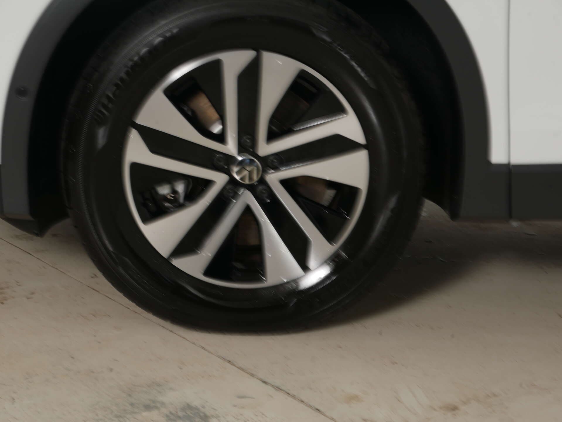 VOLKSWAGEN Tiguan, photo 5 sur 17
