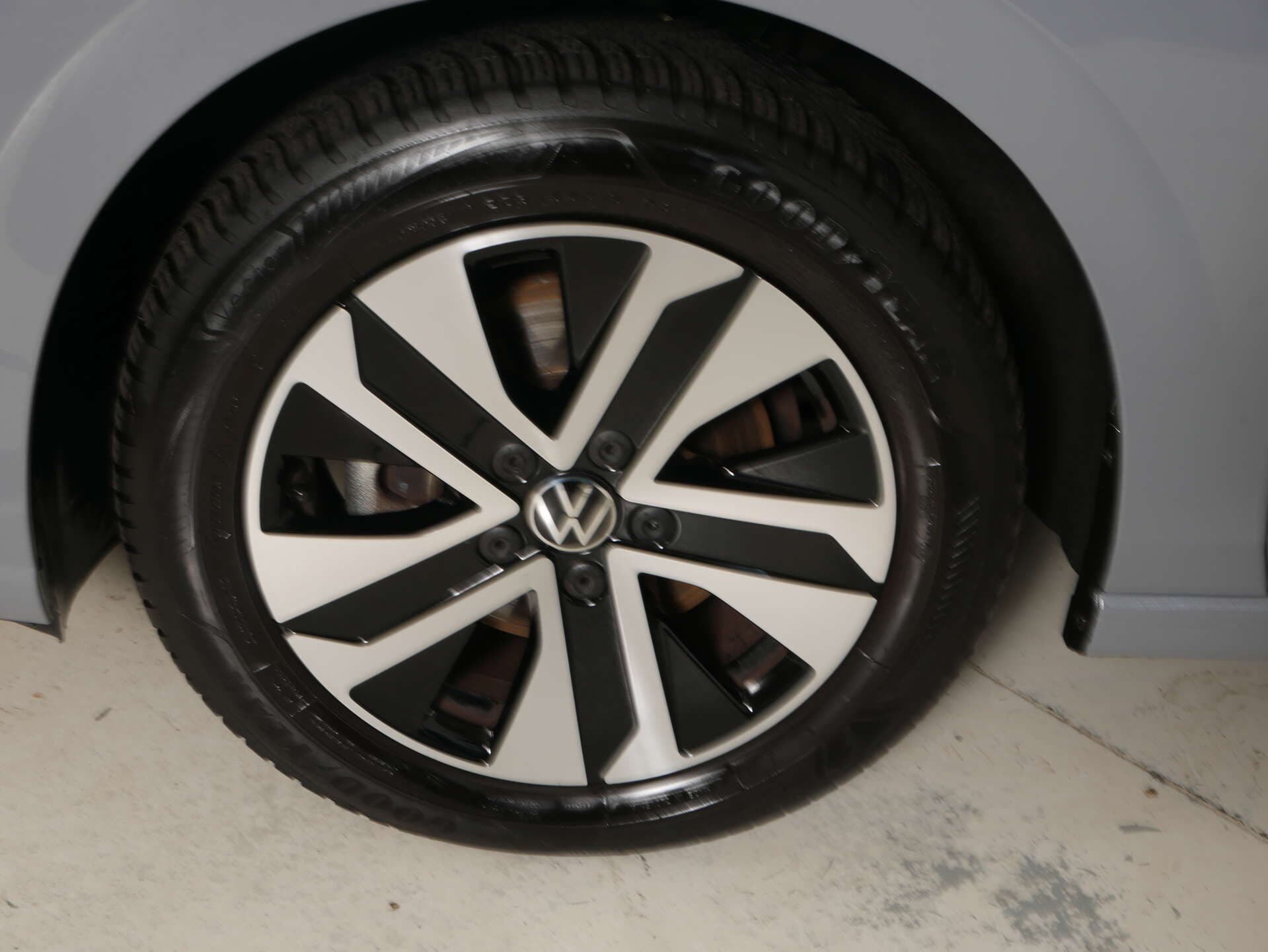 VOLKSWAGEN Golf, photo 9 sur 17