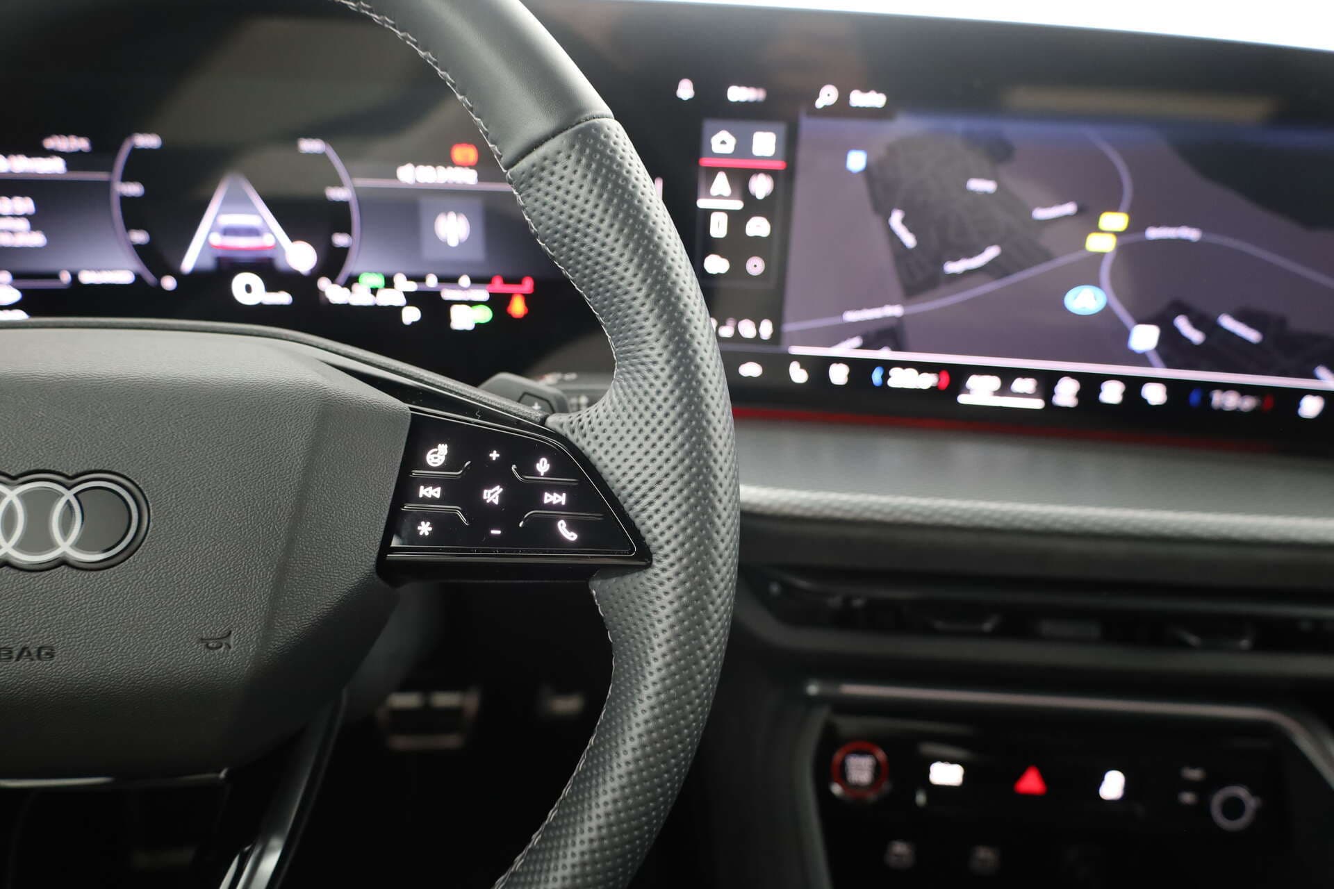 AUDI SQ5, photo 15 sur 17