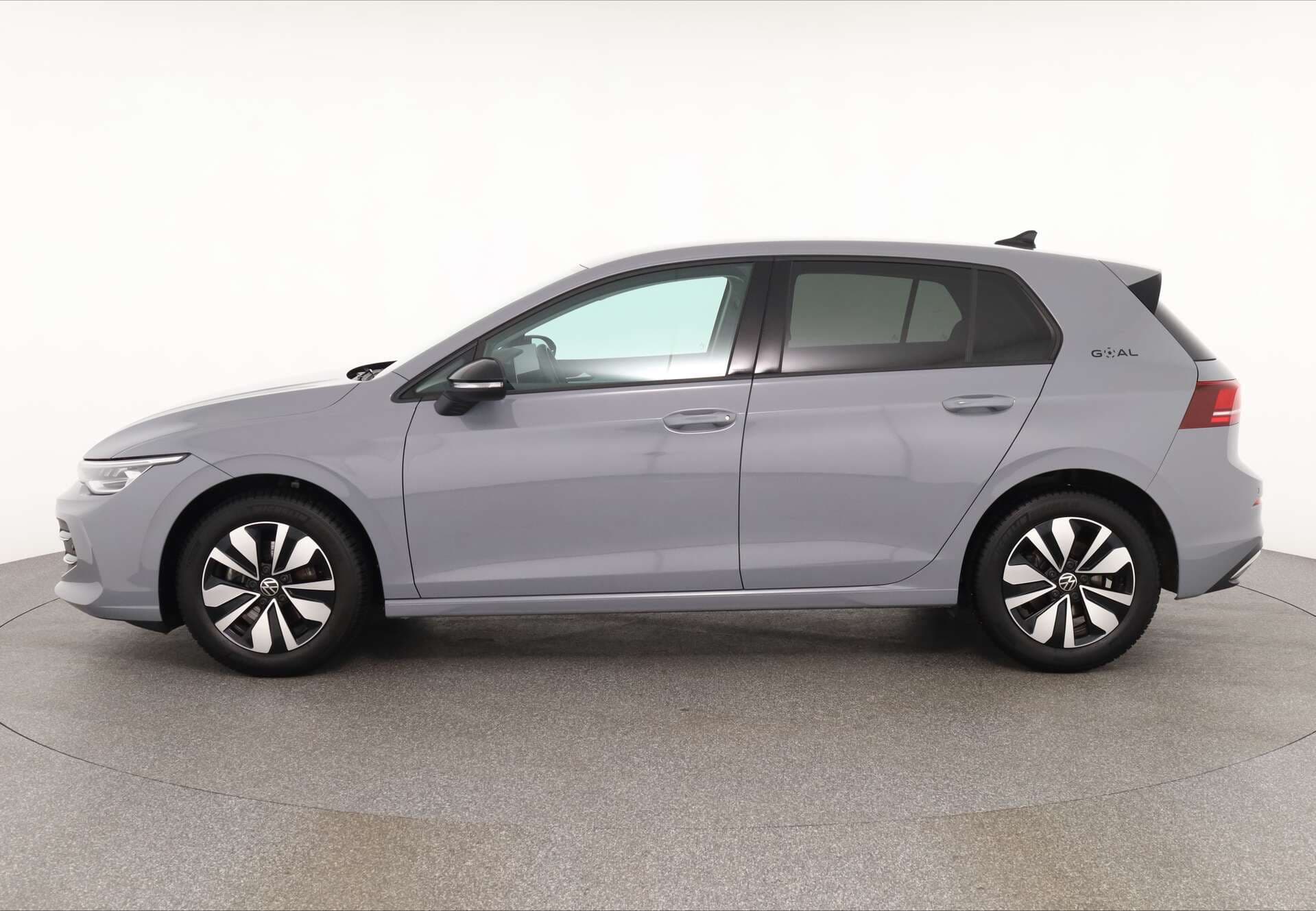 VOLKSWAGEN Golf, photo 5 sur 17