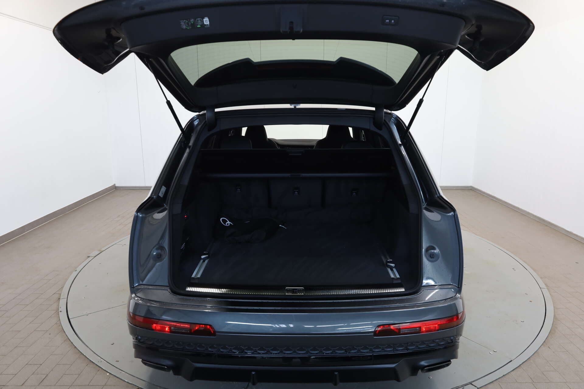 AUDI Q7, photo 10 sur 17