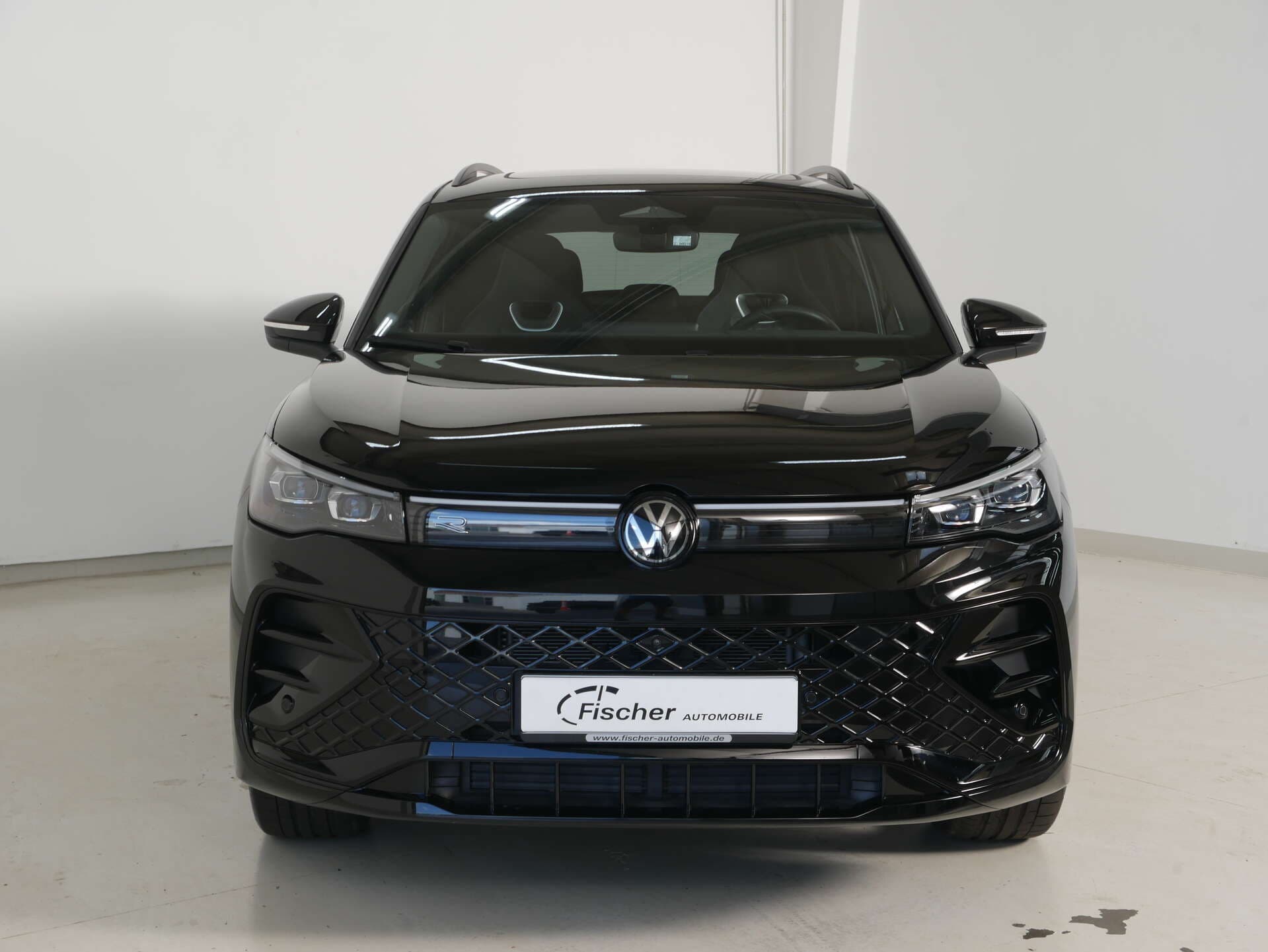 VOLKSWAGEN Tiguan, photo 1 sur 17